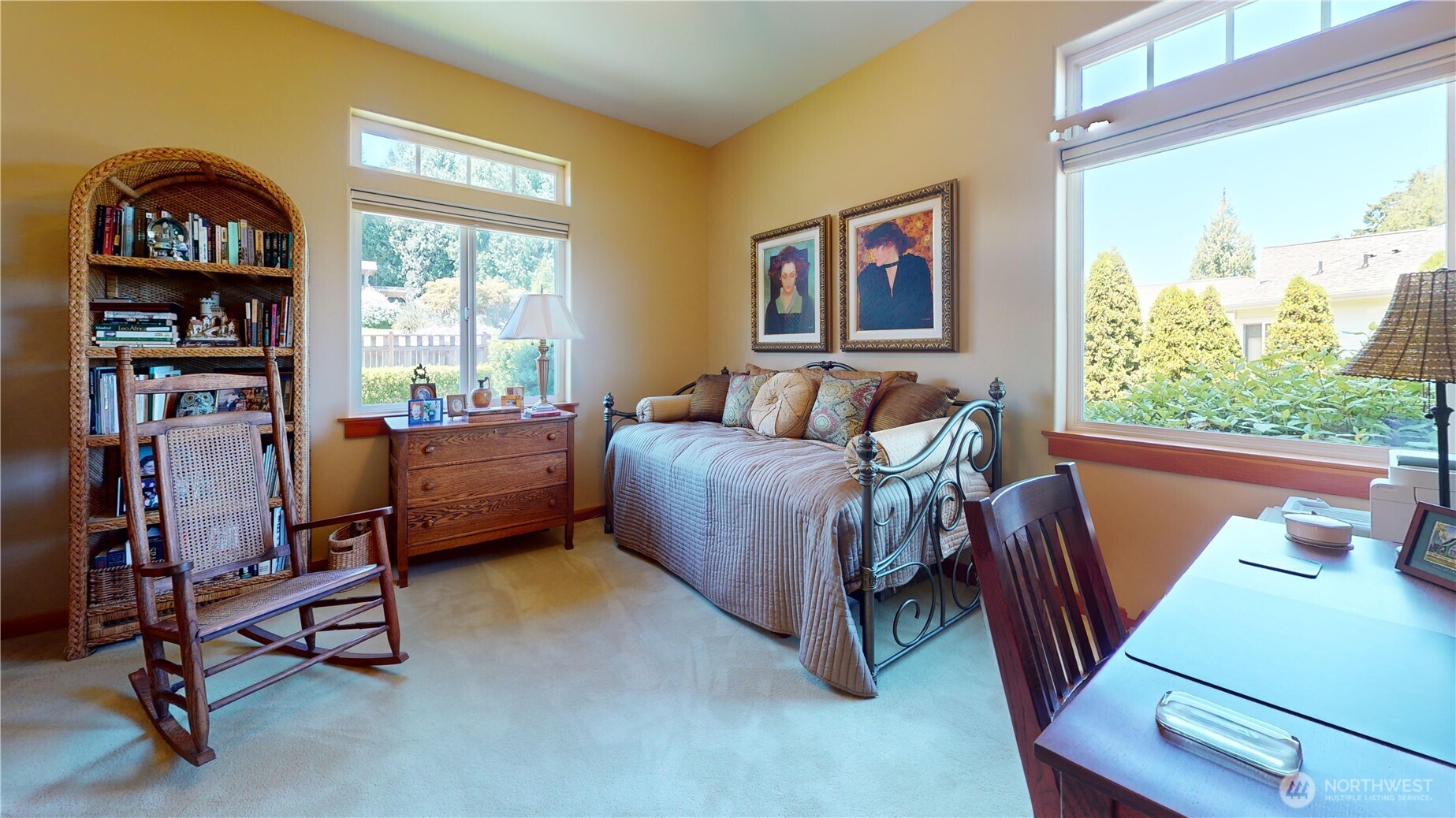8102 E Perelli Lane