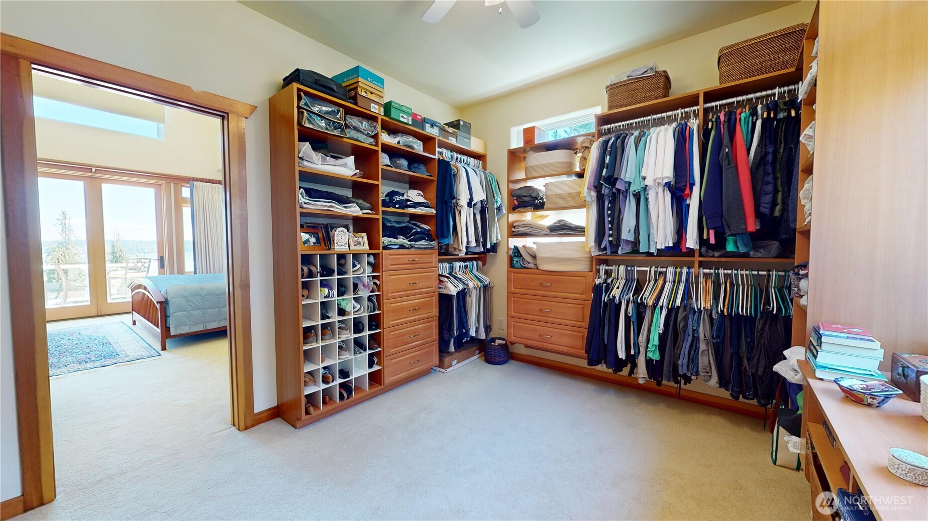 8102 E Perelli Lane