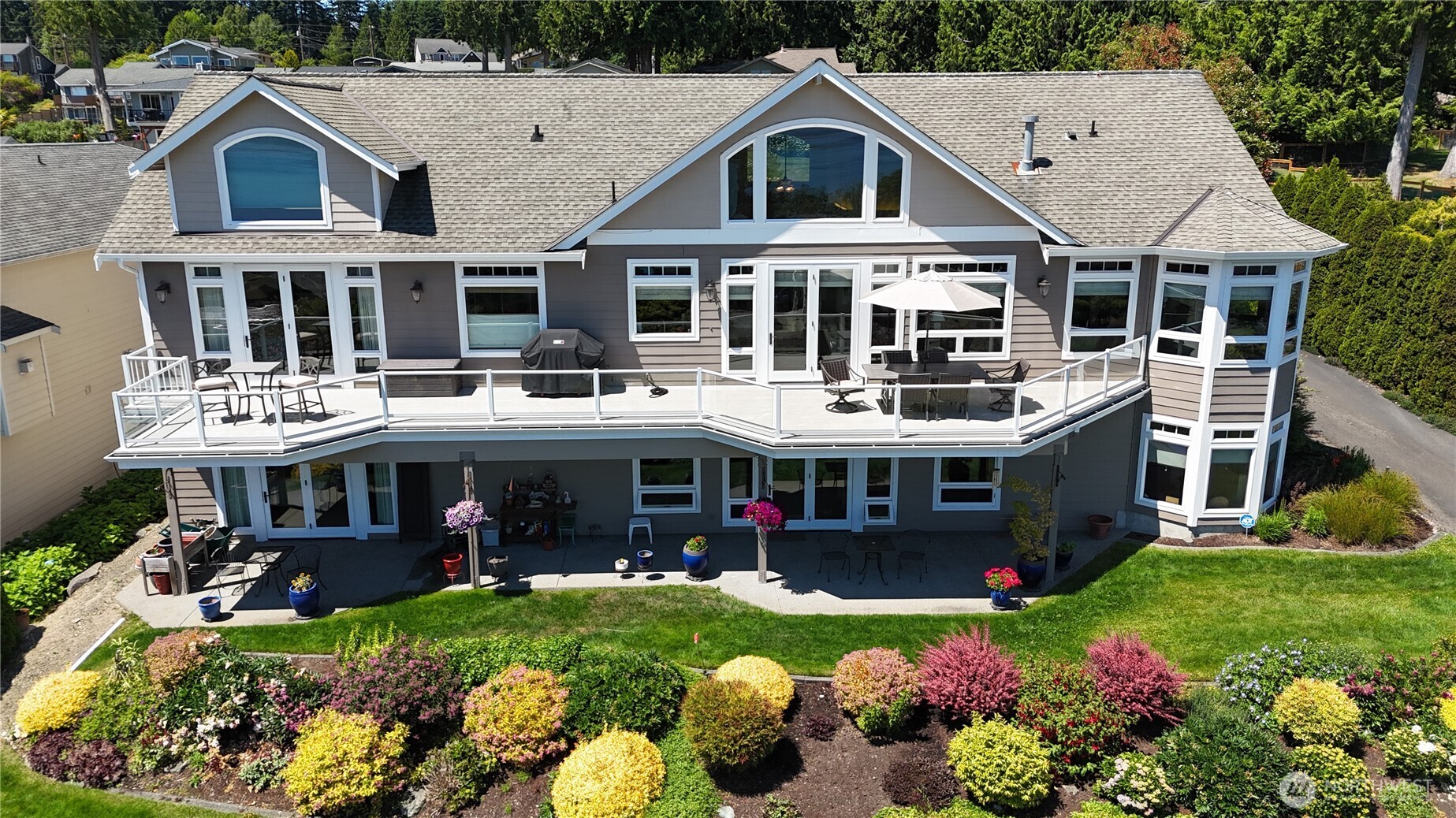 8102 E Perelli Lane
