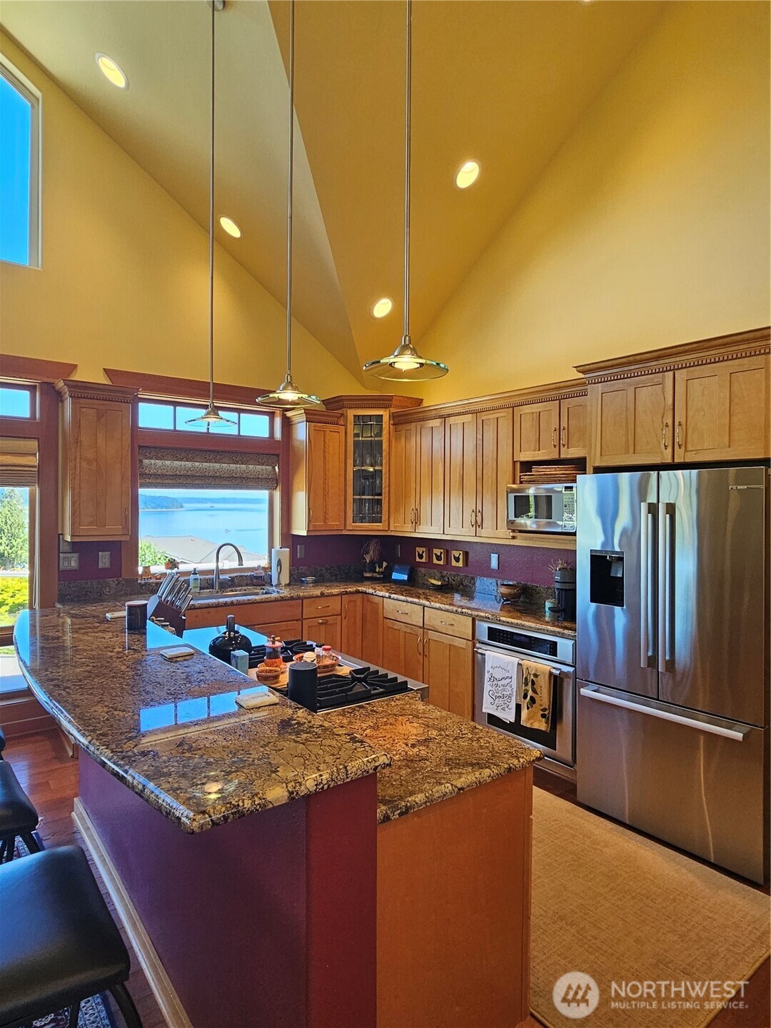 8102 E Perelli Lane