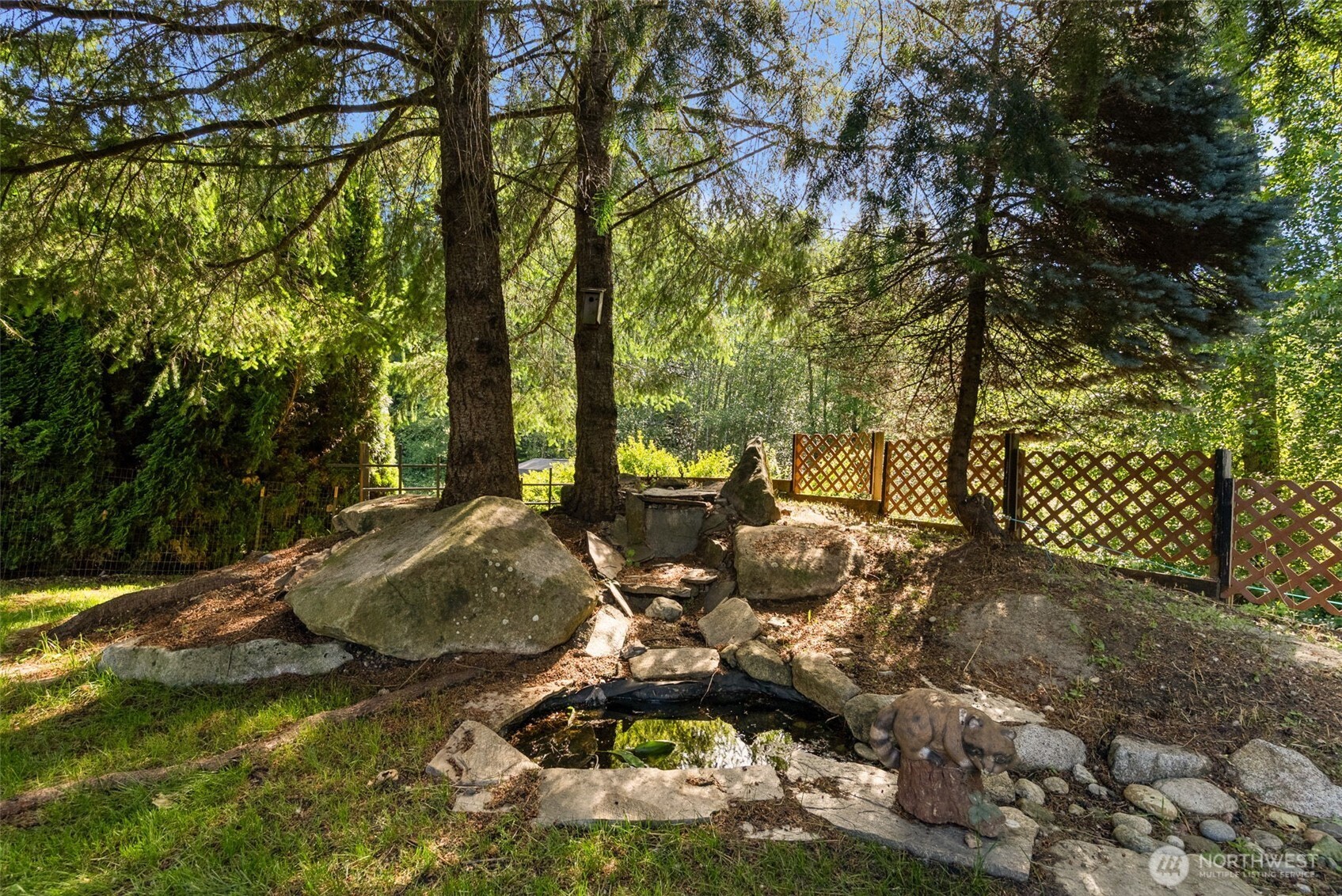 395 NW Blomster Way