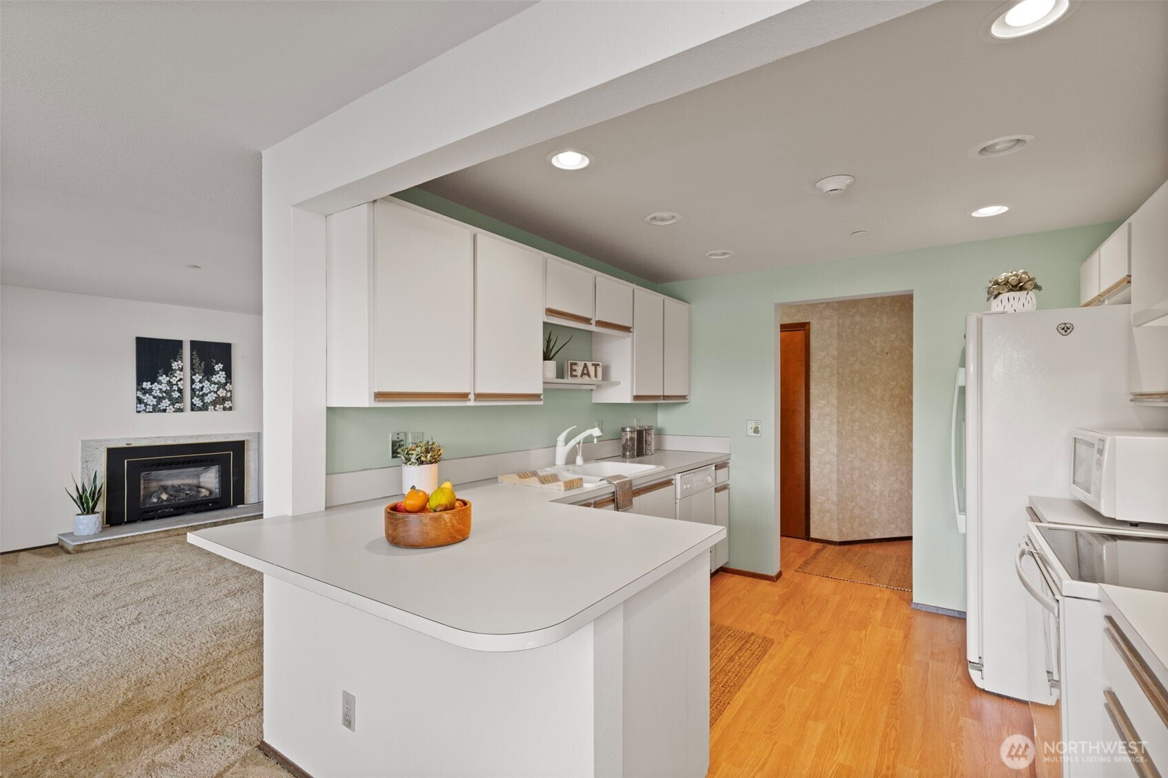 923 Pershing Avenue Unit: 205