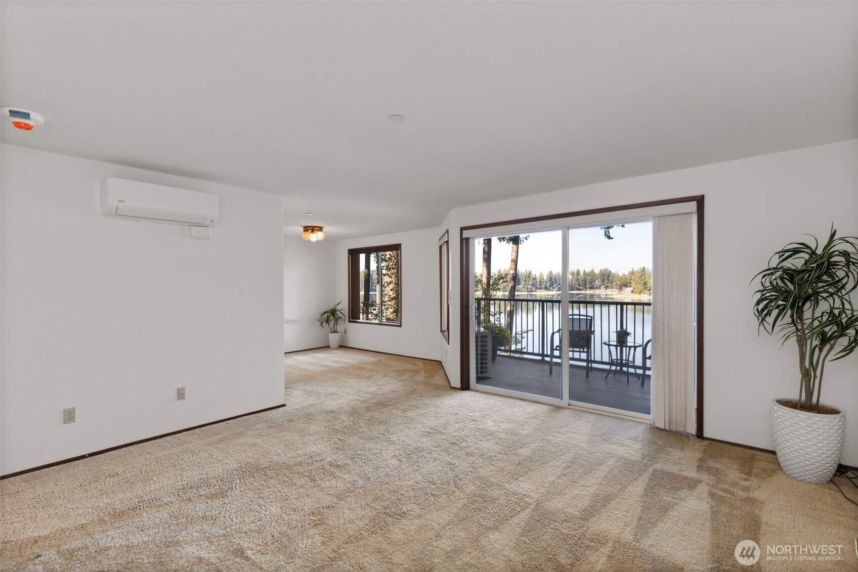 923 Pershing Avenue Unit: 205