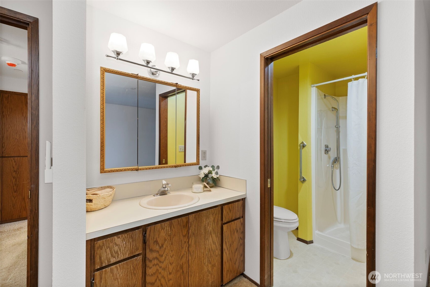 923 Pershing Avenue Unit: 205