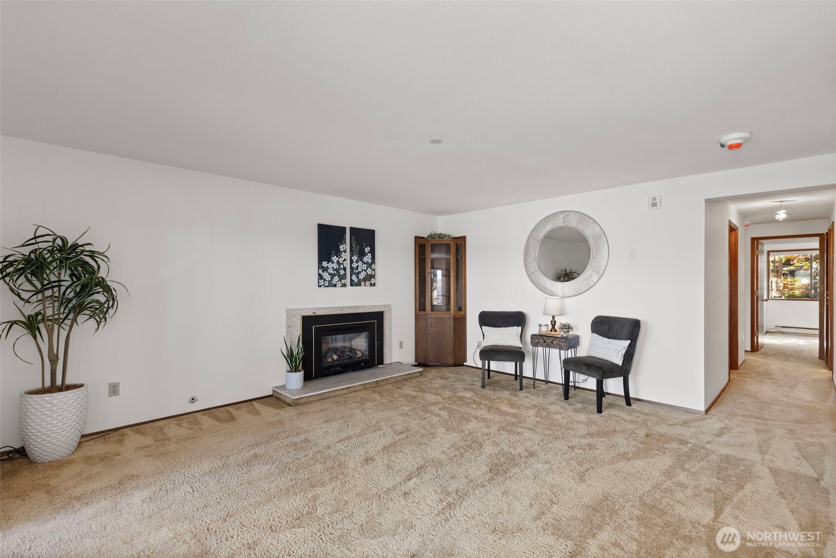 923 Pershing Avenue Unit: 205