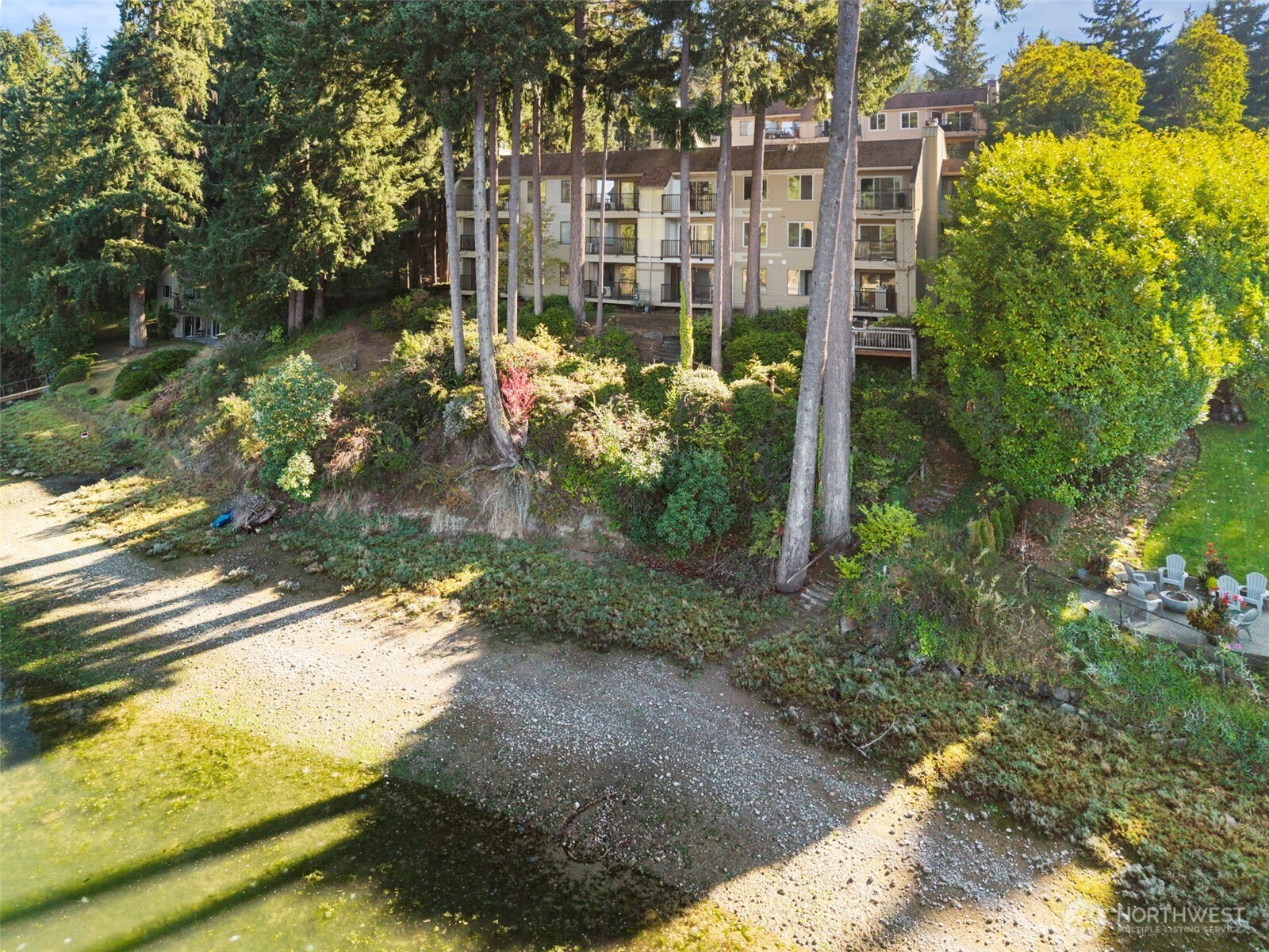 923 Pershing Avenue Unit: 205