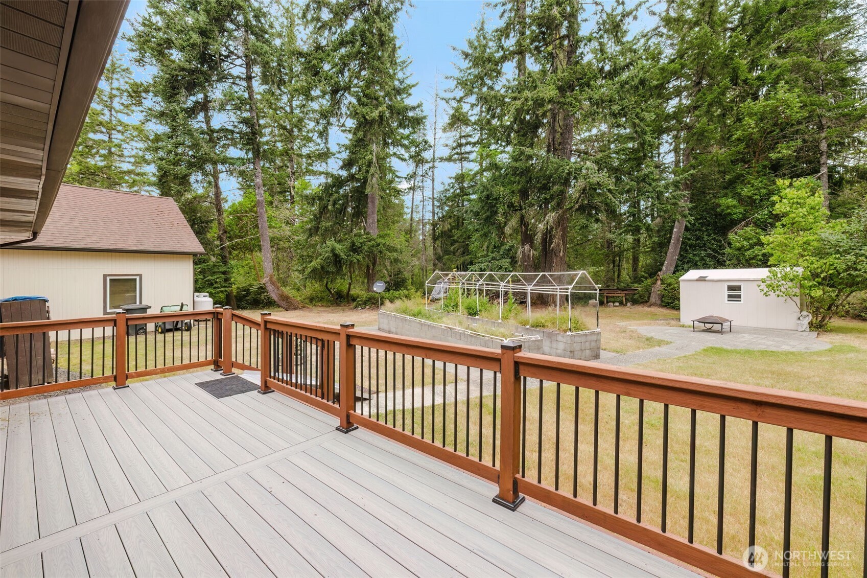 4601 SW Lake Flora Road