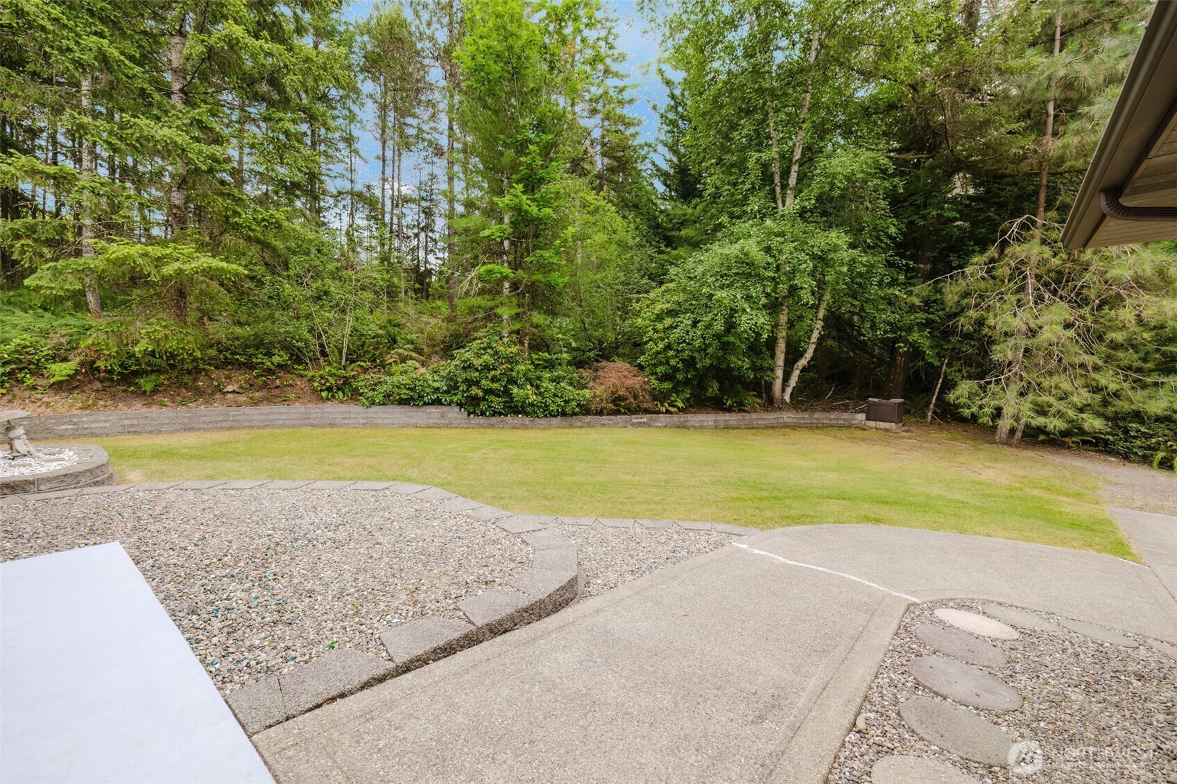4601 SW Lake Flora Road