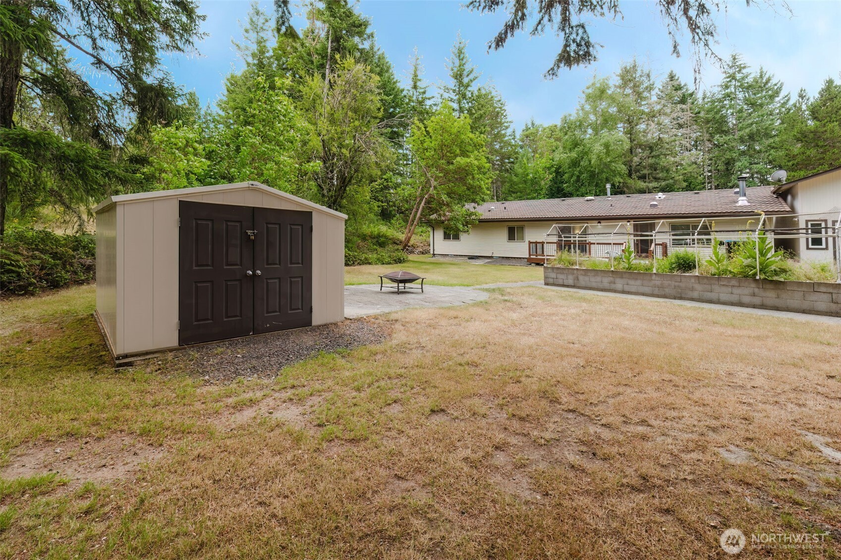 4601 SW Lake Flora Road