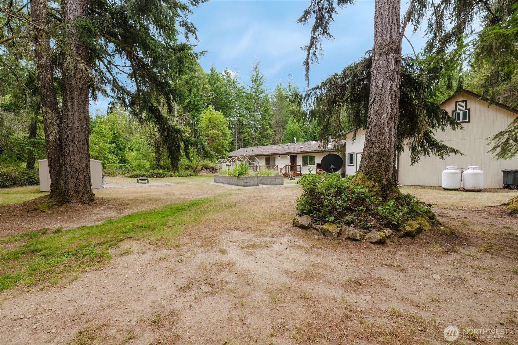 4601 SW Lake Flora Road
