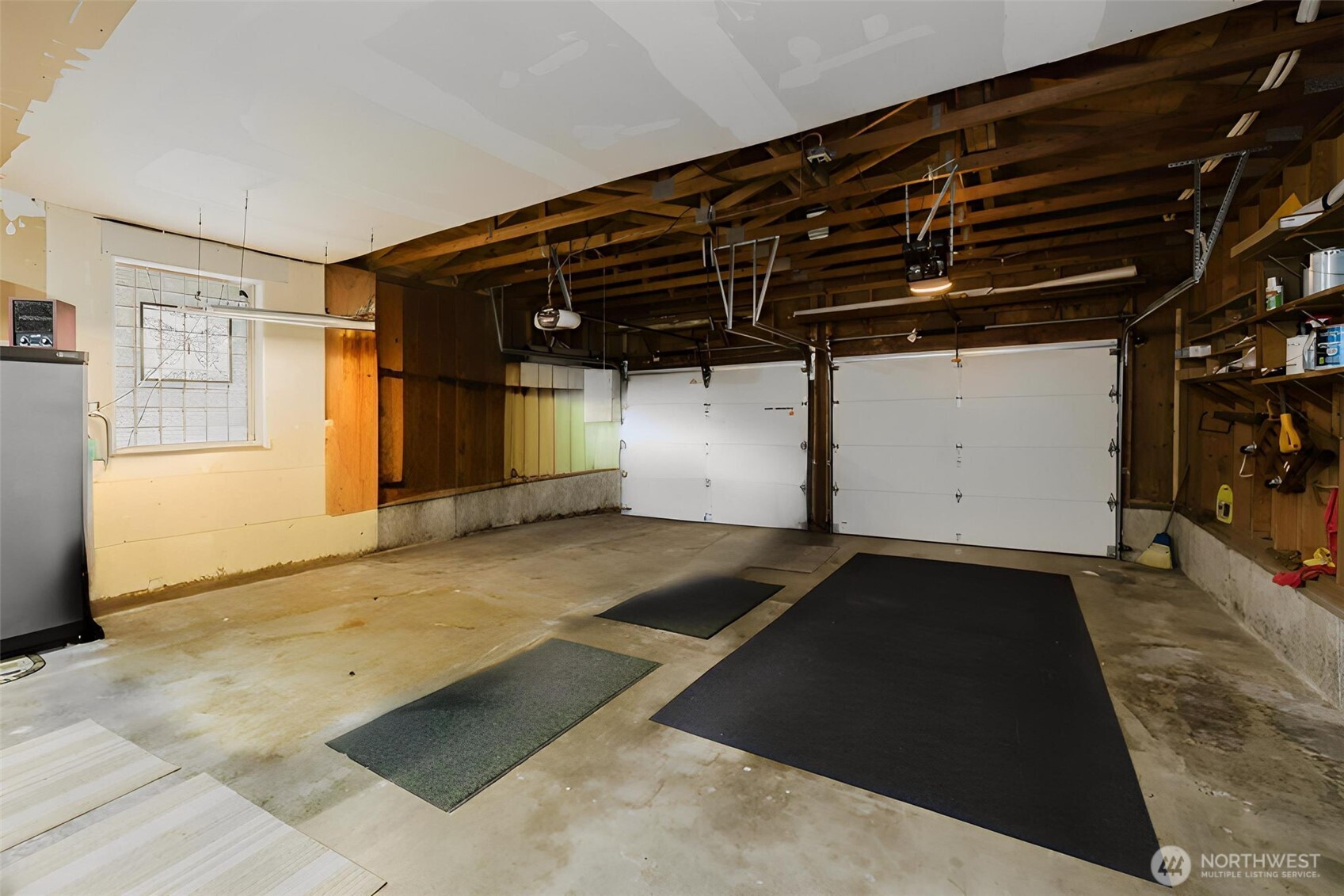 4601 SW Lake Flora Road