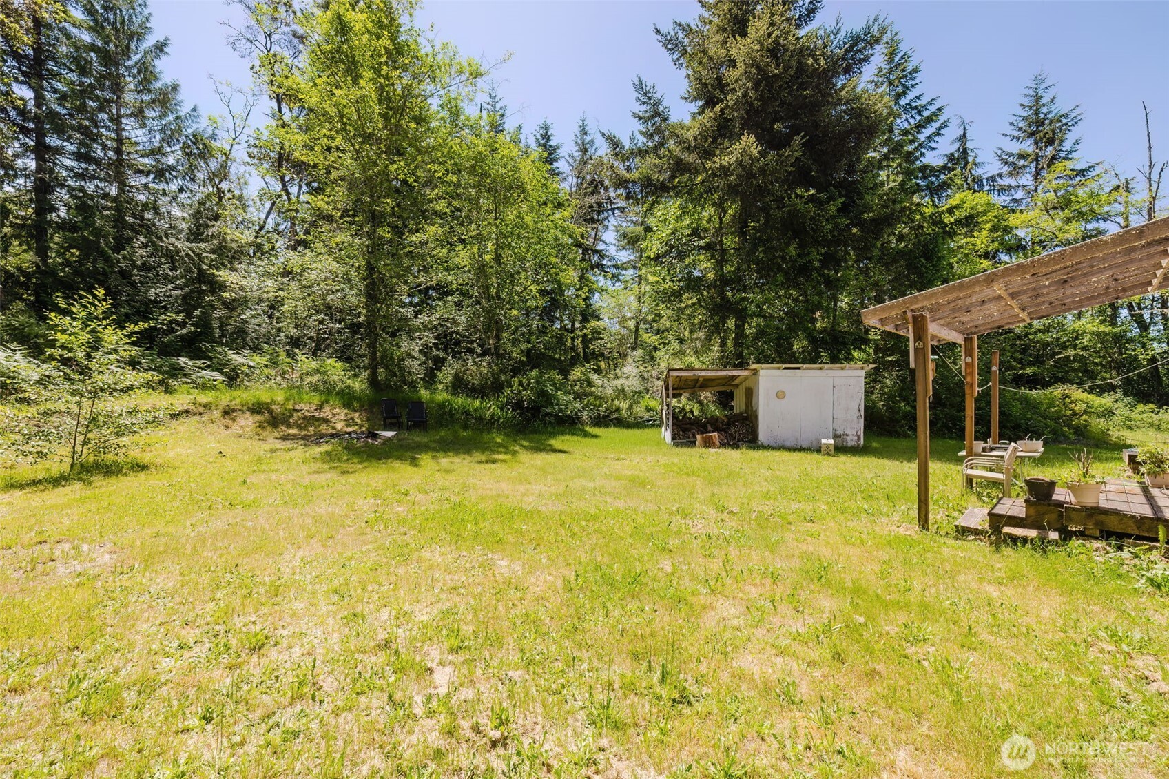 1320 SW Hollyhock Lane
