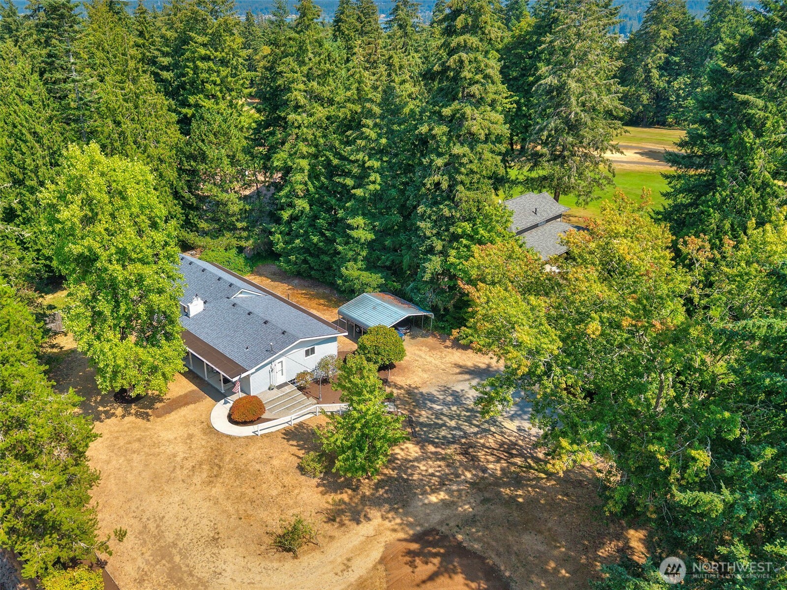 3741 NW Ridgeway Circle