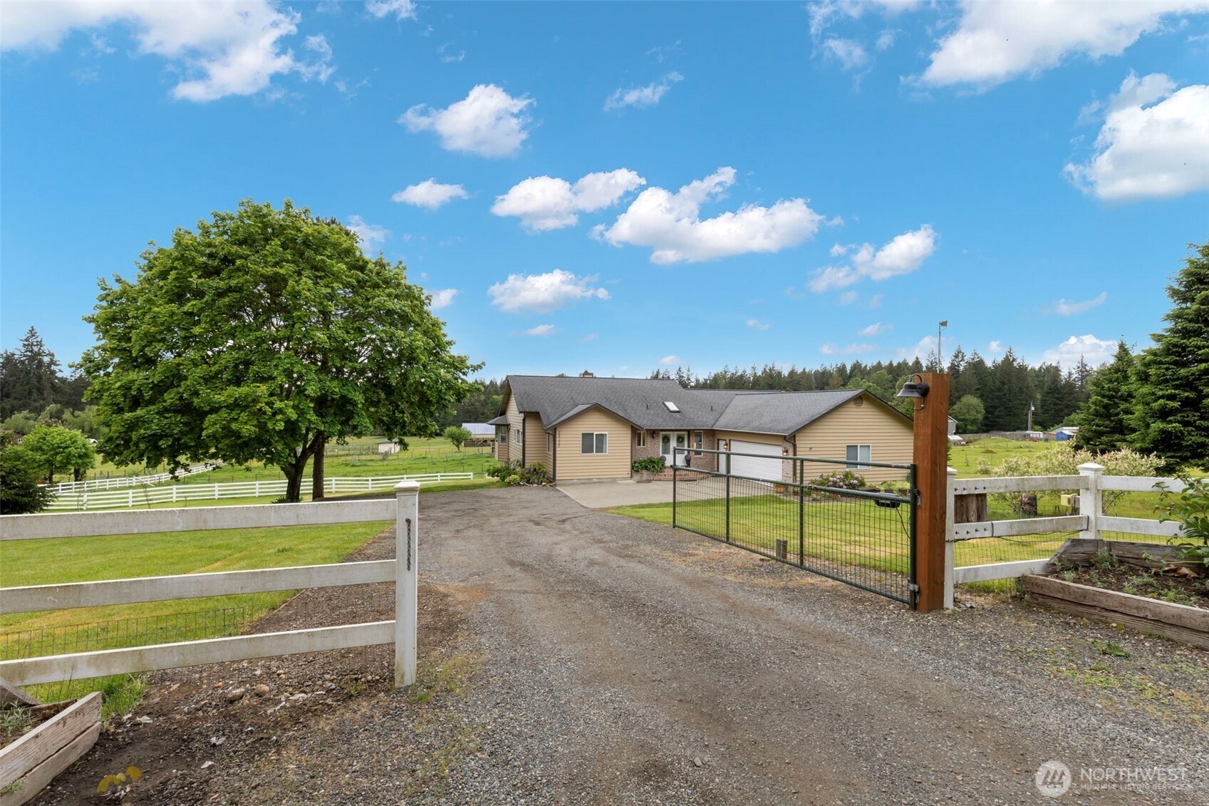 14110 Glenwood Road SW