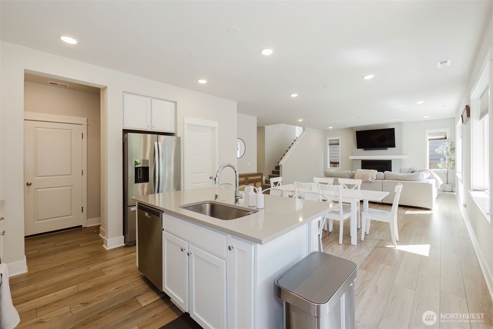 4436 Hibiscus Circle SW