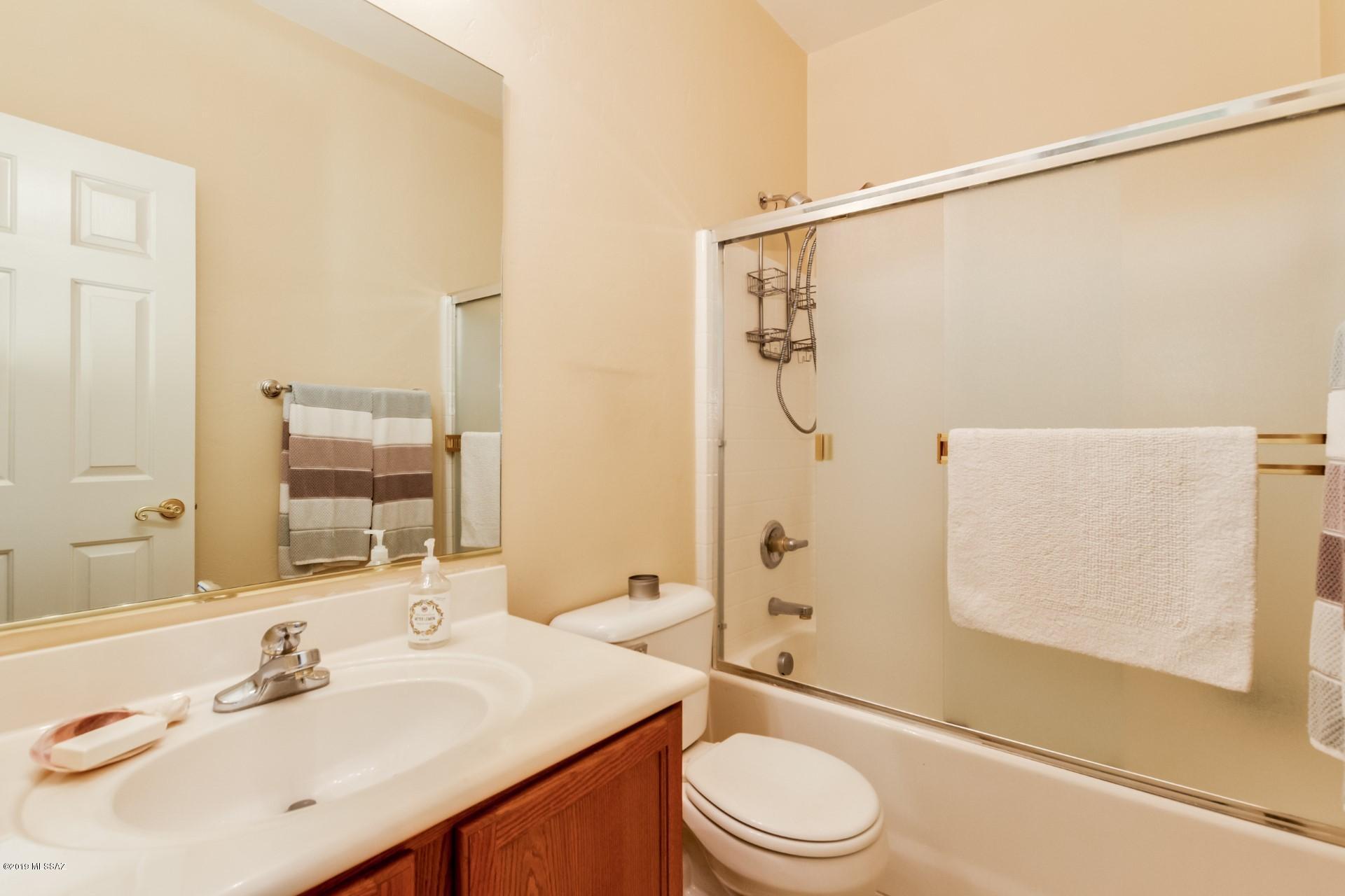 12442 N Pinnacle Vista Court