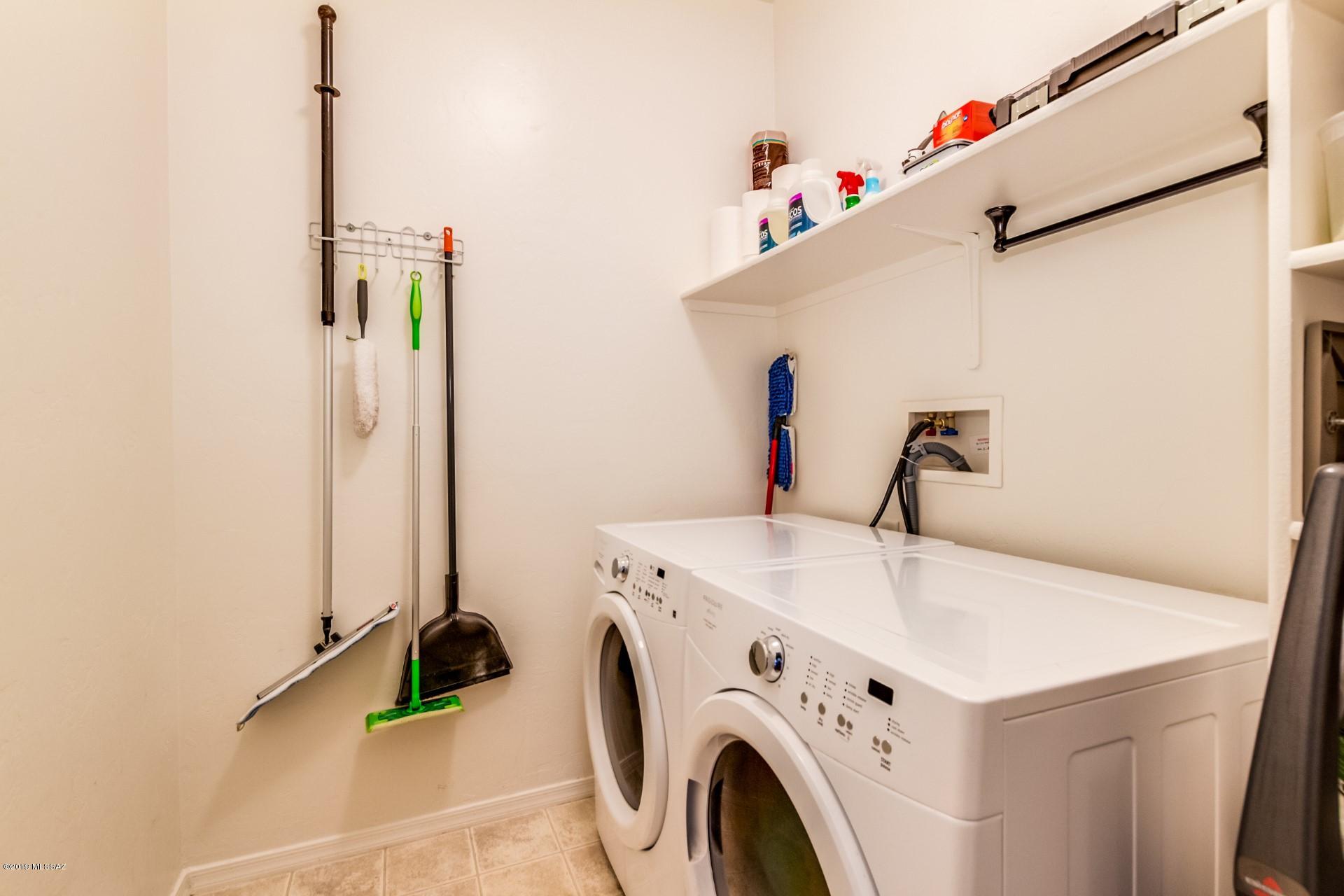 12442 N Pinnacle Vista Court