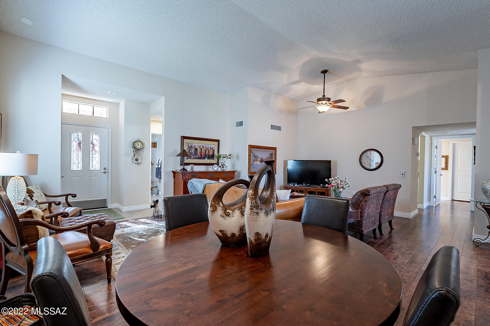 1565 E Broken Bow Way