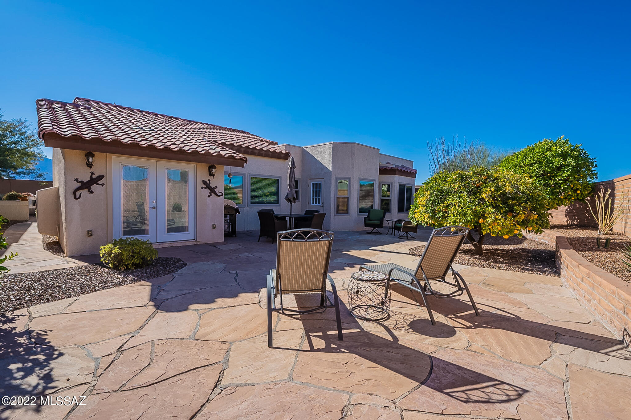 1565 E Broken Bow Way