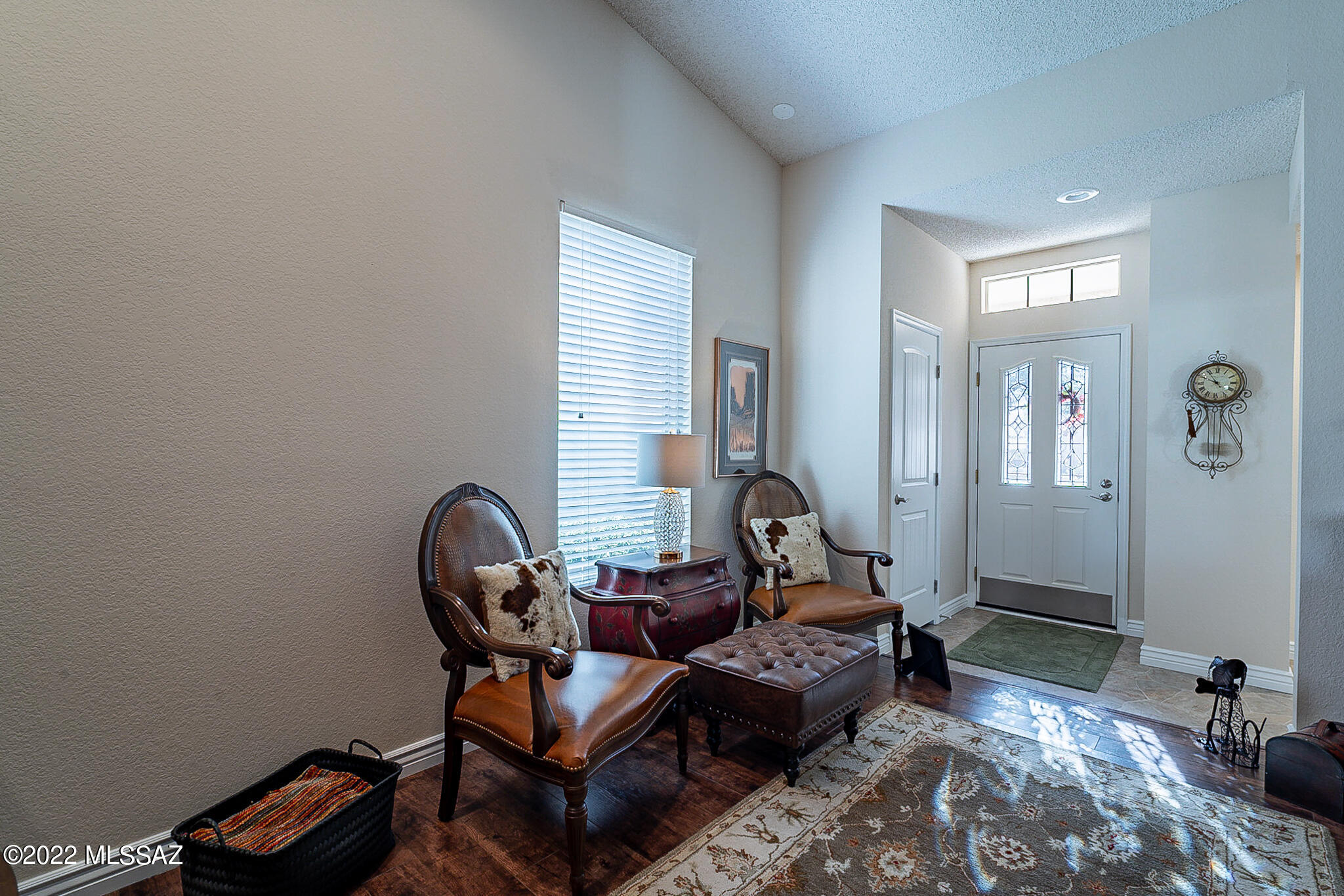 1565 E Broken Bow Way