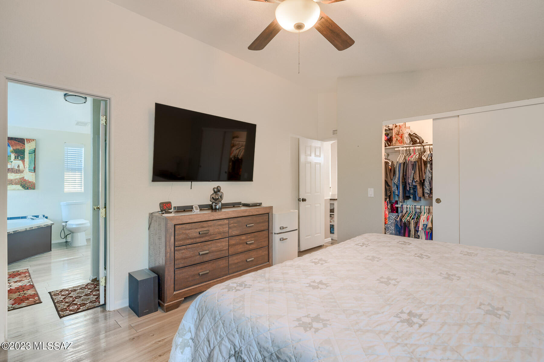 3916 E Coronado Sunset Drive