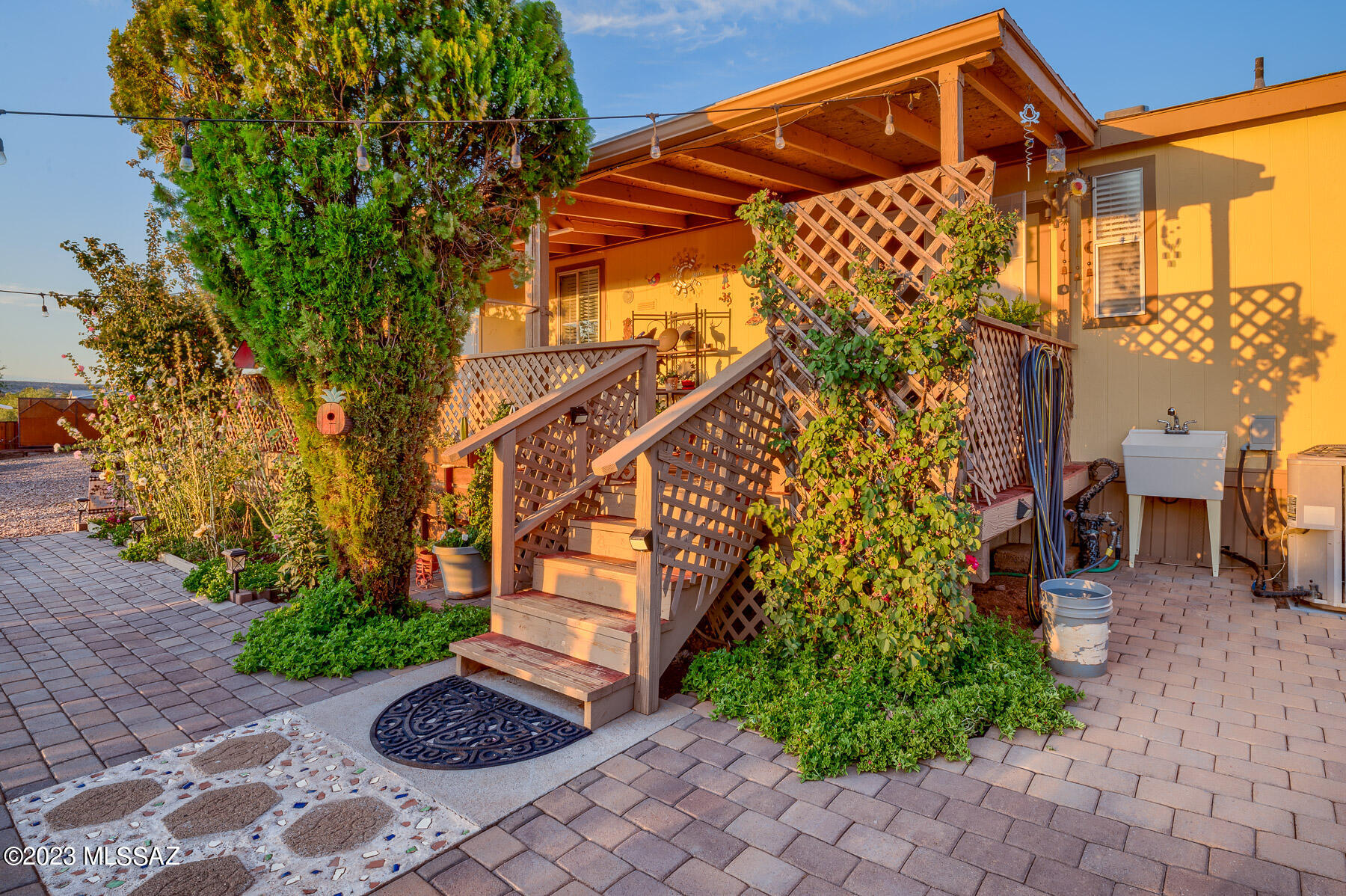 3916 E Coronado Sunset Drive