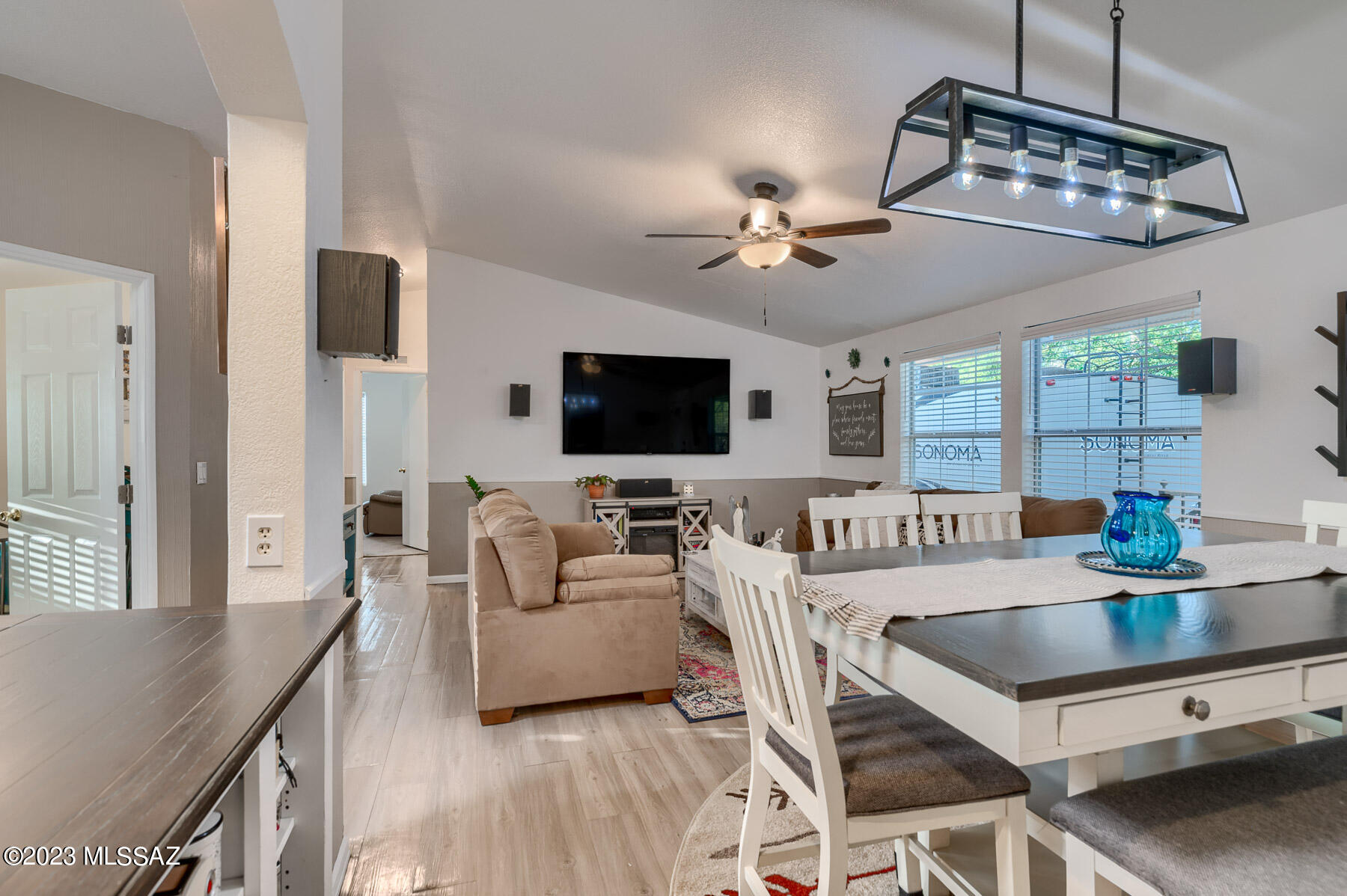 3916 E Coronado Sunset Drive