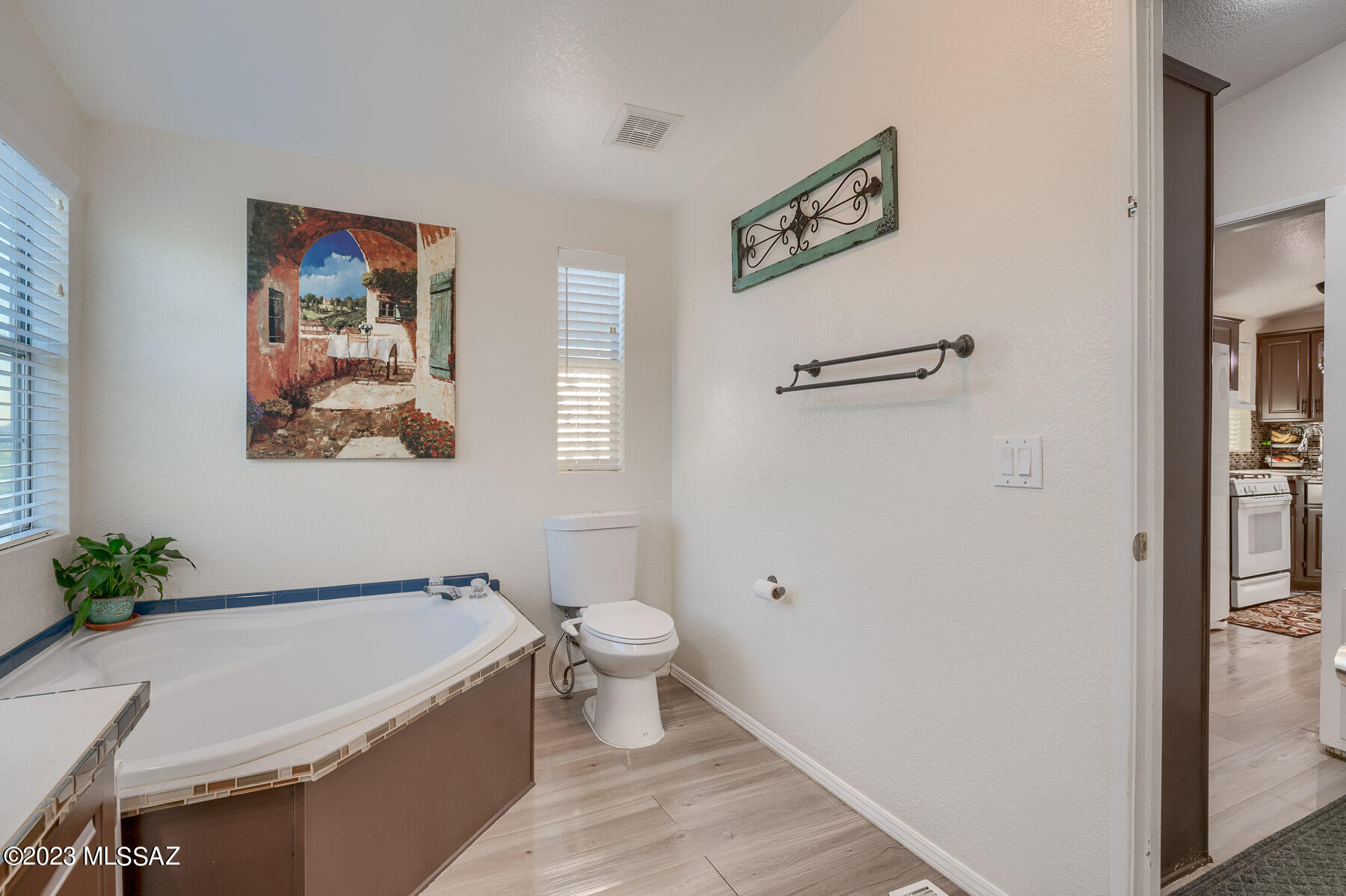 3916 E Coronado Sunset Drive