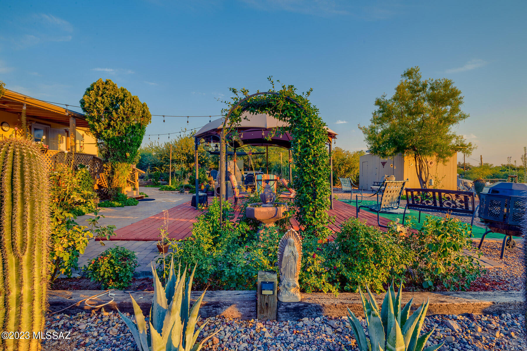 3916 E Coronado Sunset Drive