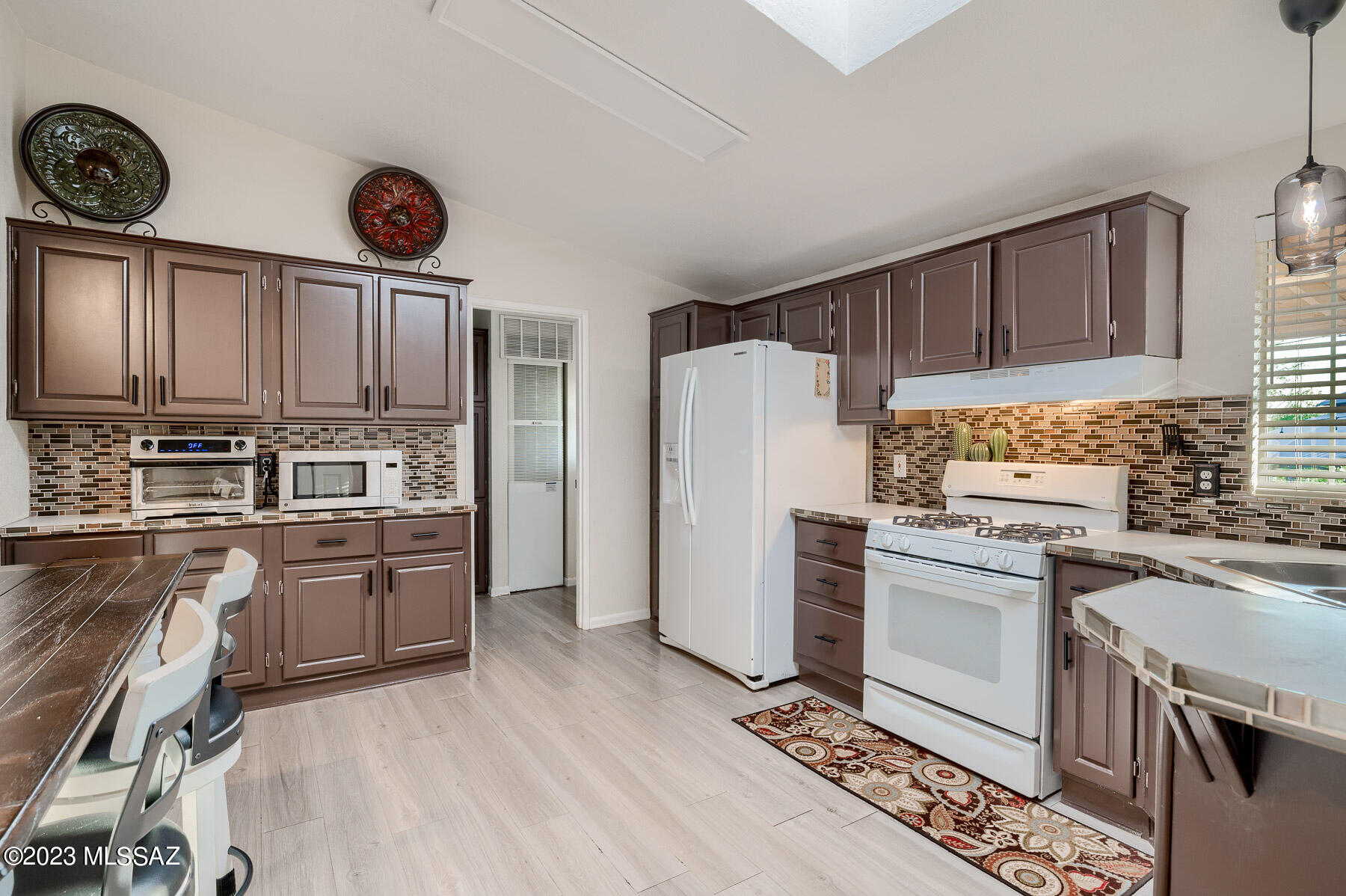 3916 E Coronado Sunset Drive