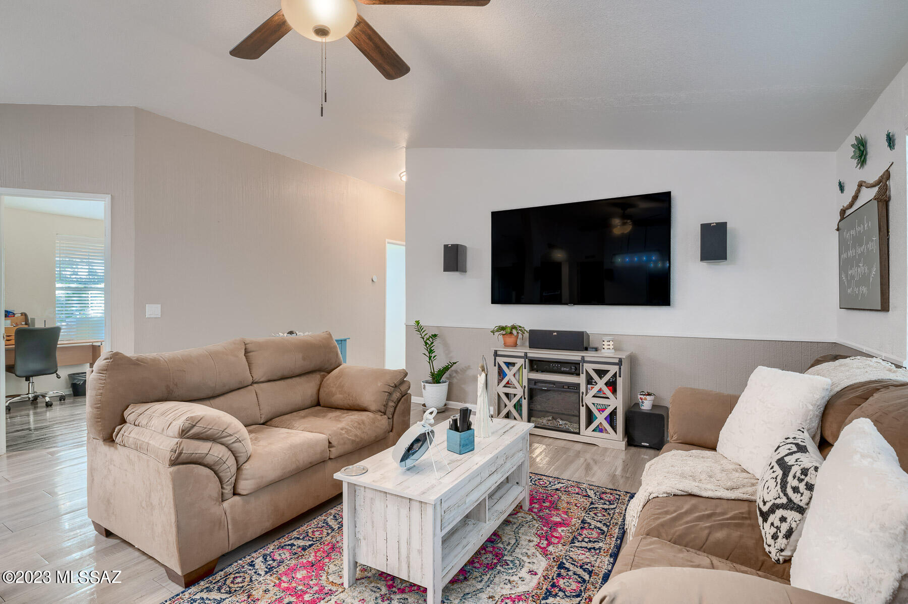 3916 E Coronado Sunset Drive