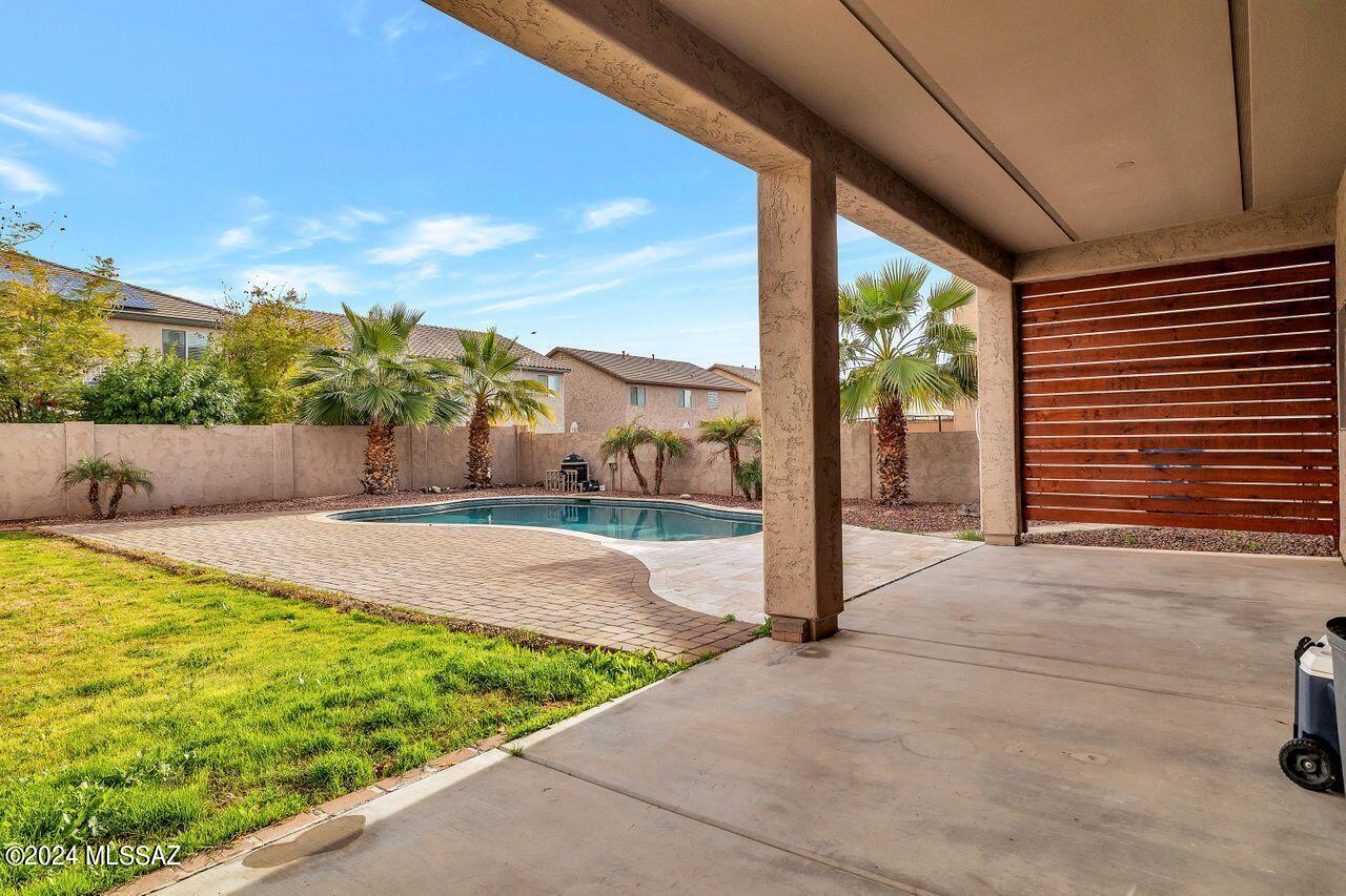 30205 W Crittenden Lane