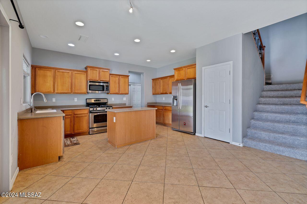 30205 W Crittenden Lane