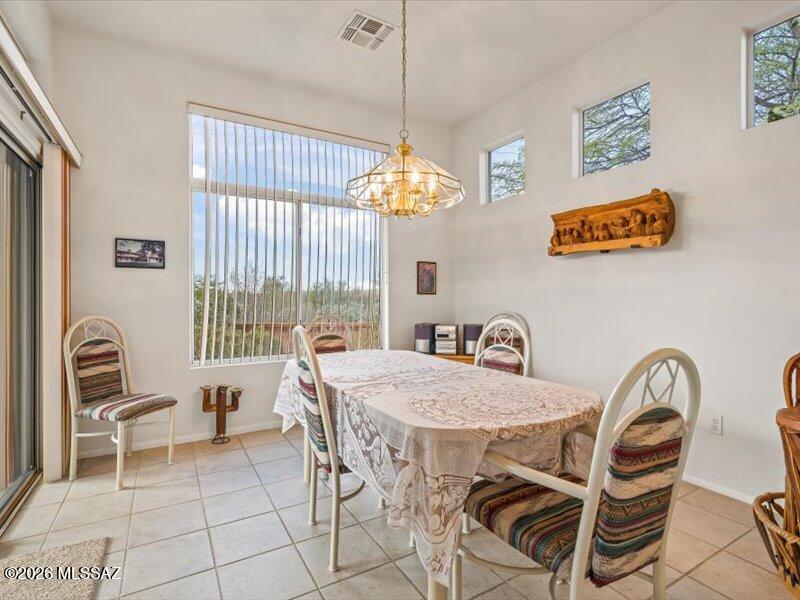 868 E Grass Meadow Place