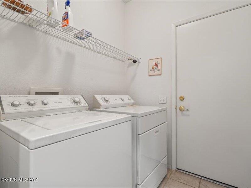 868 E Grass Meadow Place