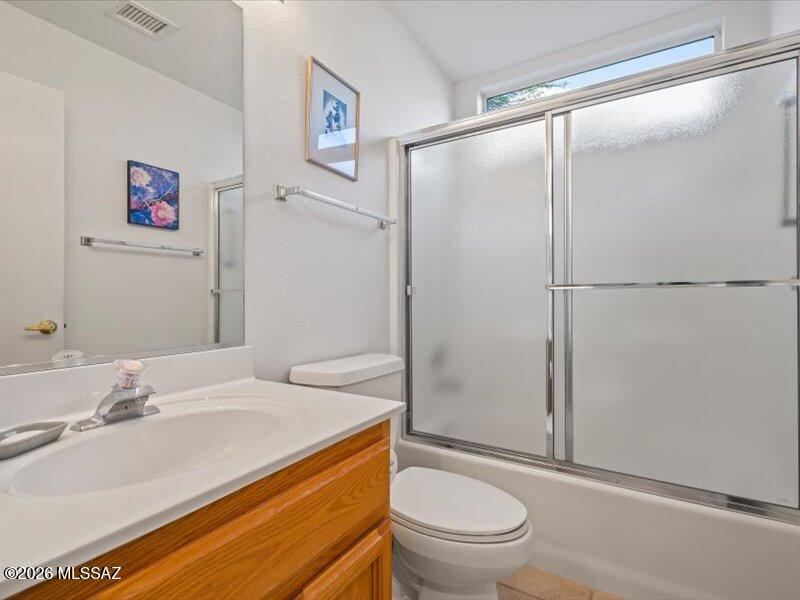 868 E Grass Meadow Place