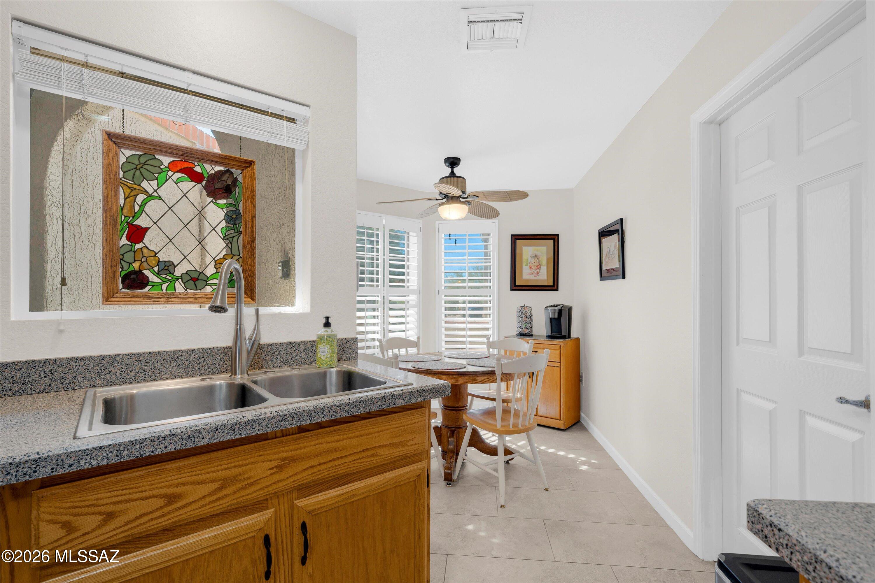 14376 N Spanish Garden Lane