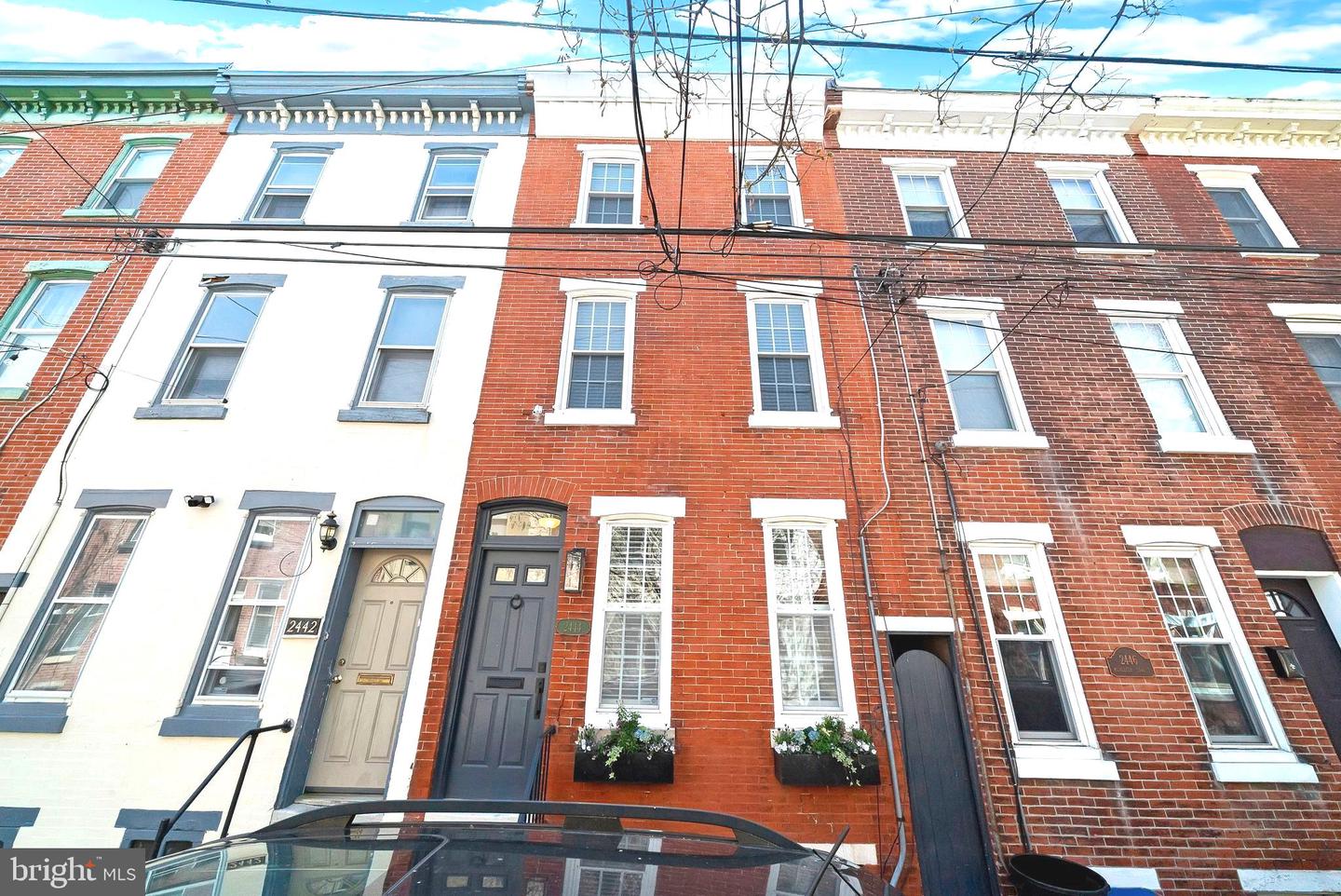 2444 Meredith St