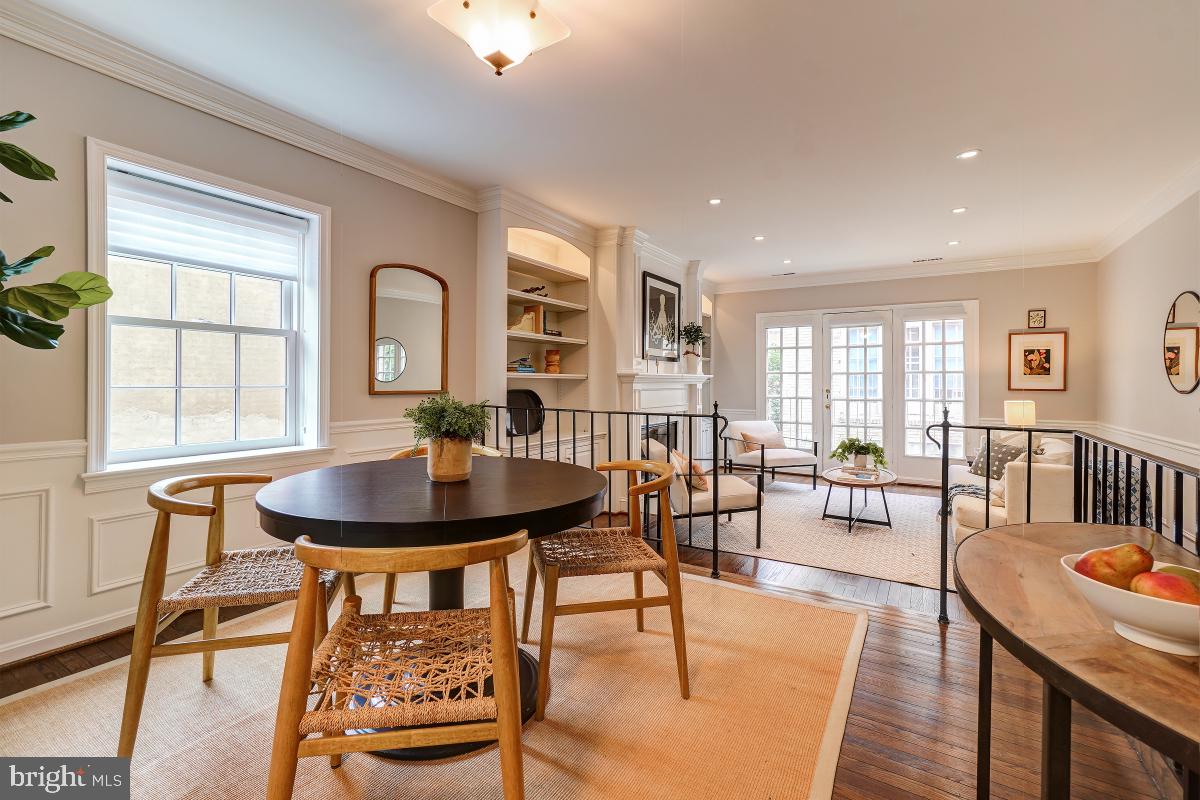 225 C St NE #63