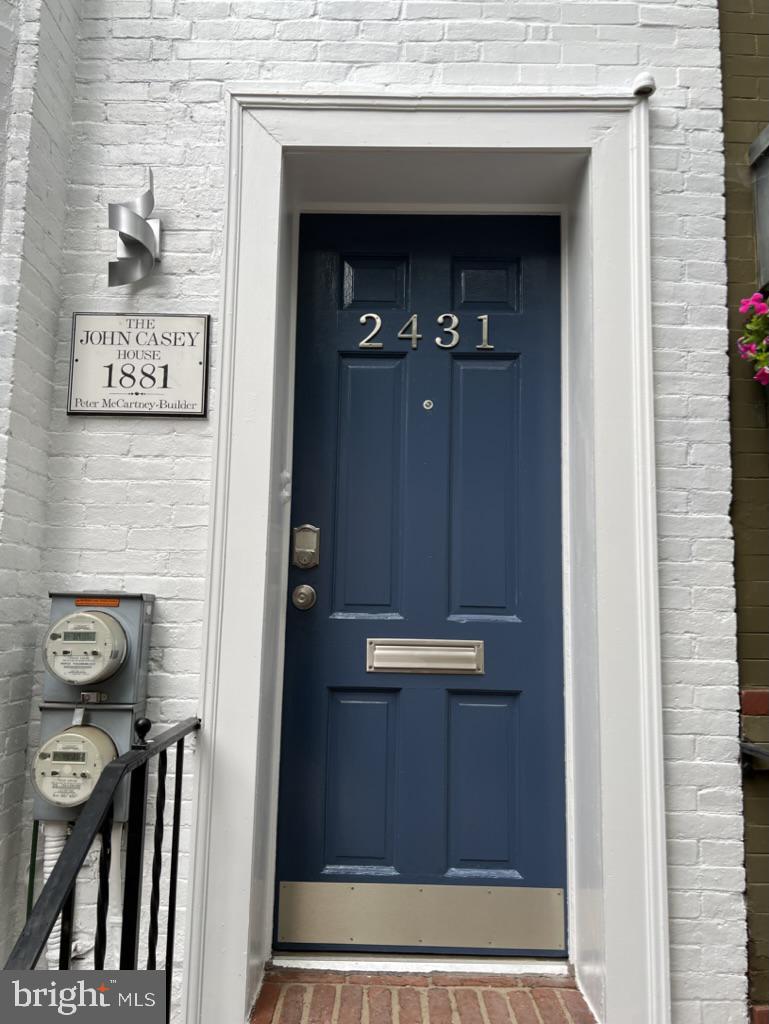2431 I St NW