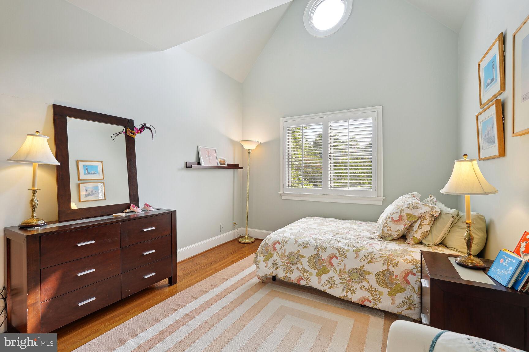 5358 42nd Pl NW