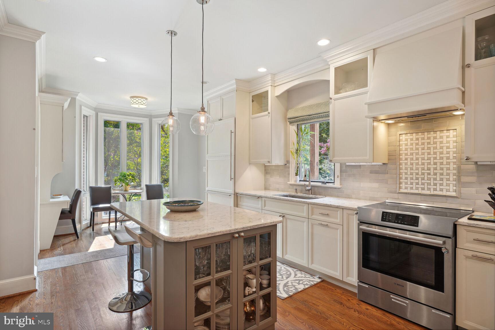 5358 42nd Pl NW
