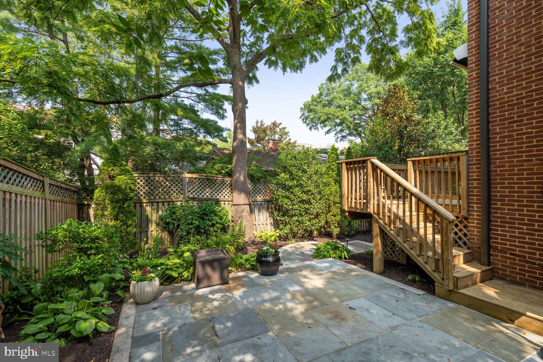 5358 42nd Pl NW
