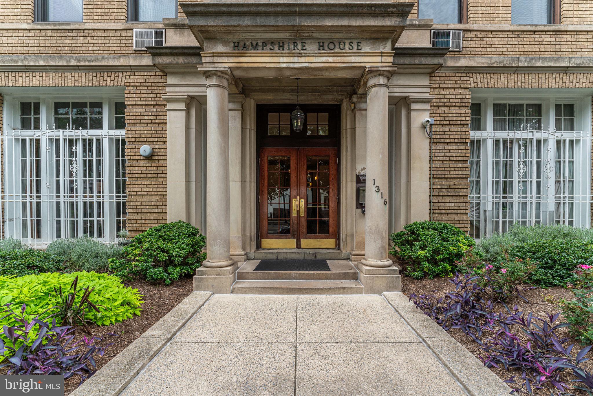 1316 New Hampshire Ave NW #703