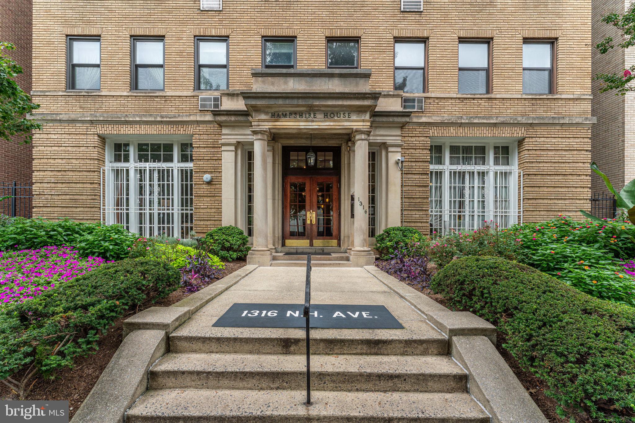 1316 New Hampshire Ave NW #703