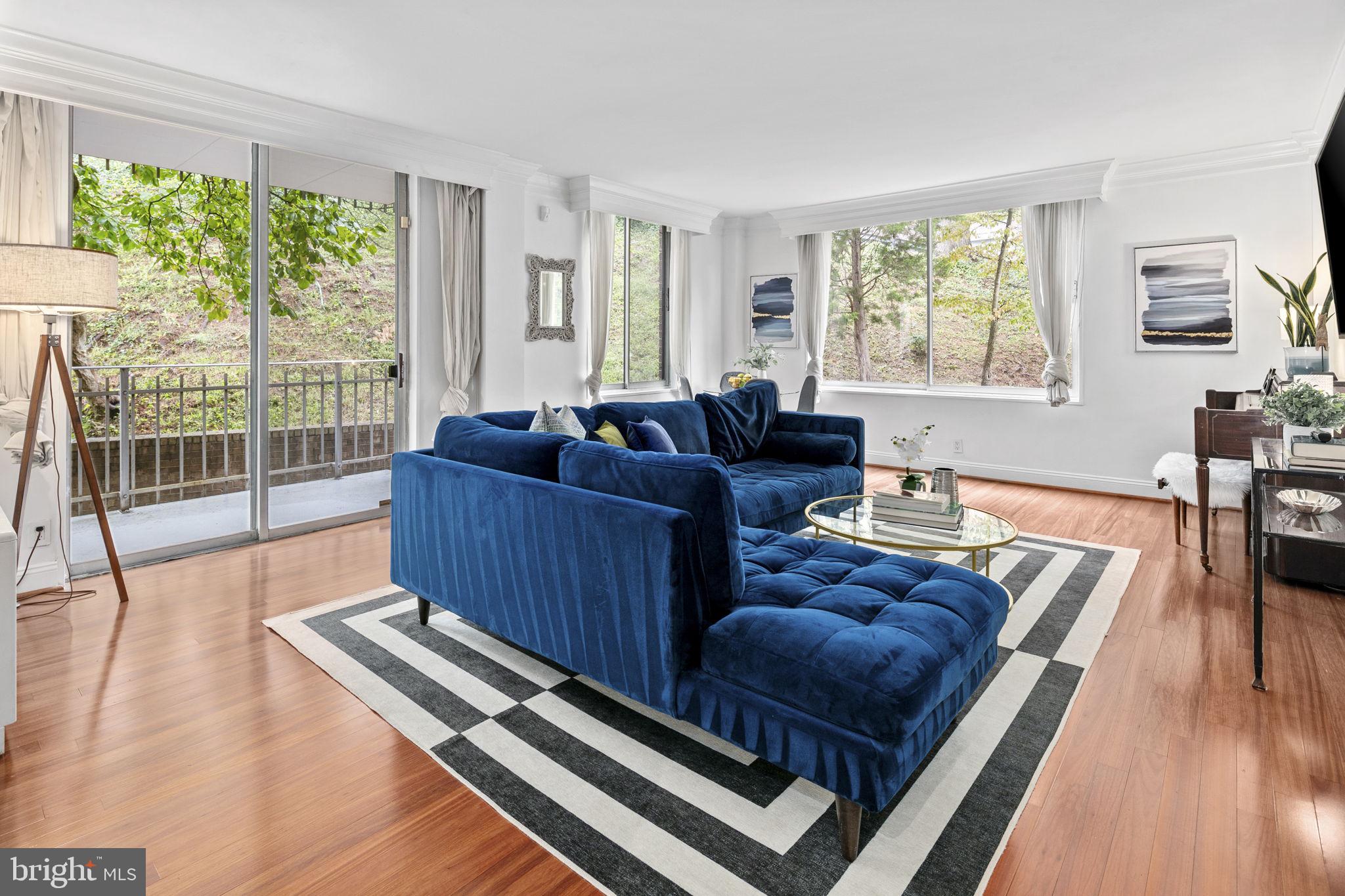 4100 Cathedral Ave NW #716
