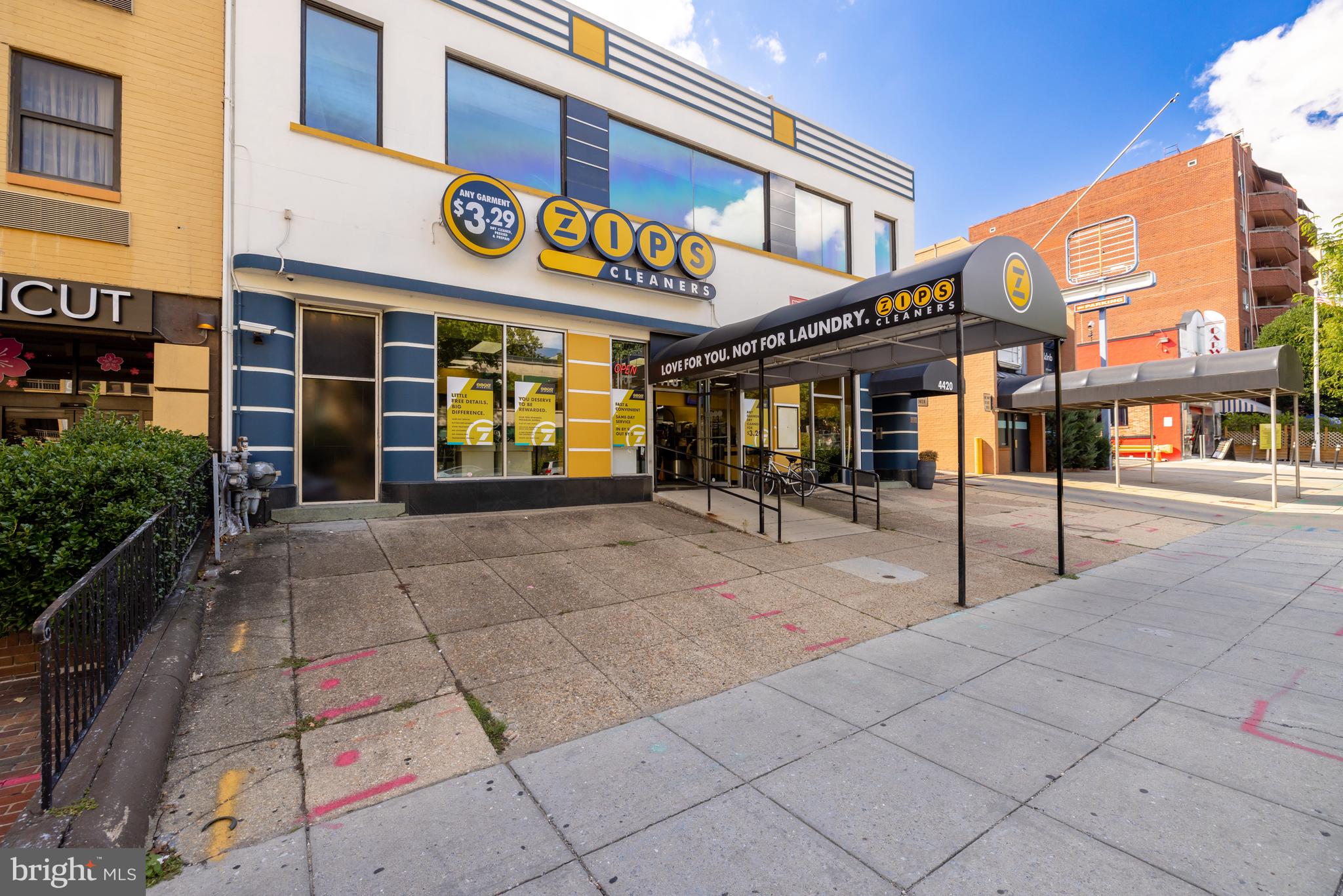 4025 Connecticut Ave NW #103