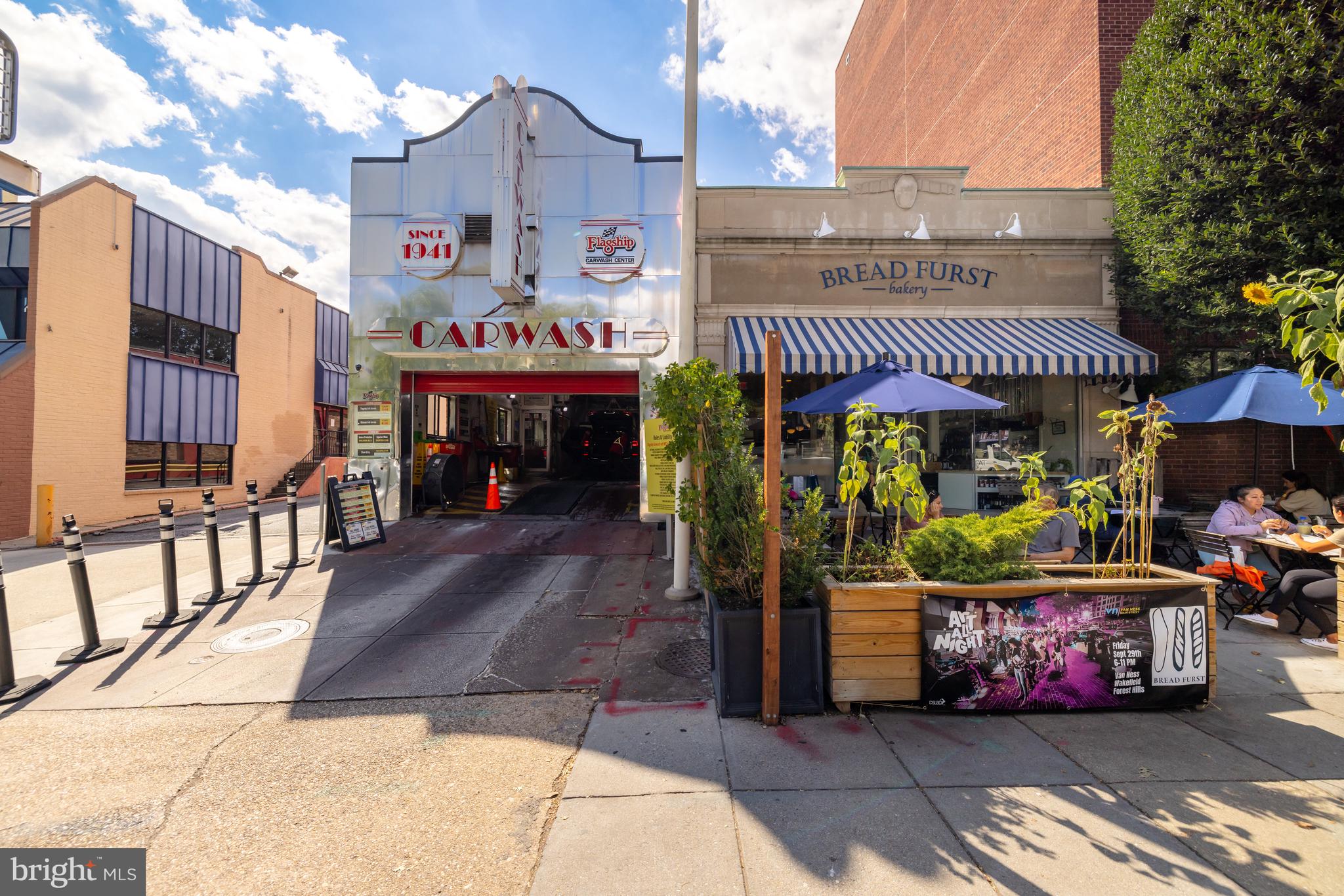 4025 Connecticut Ave NW #103