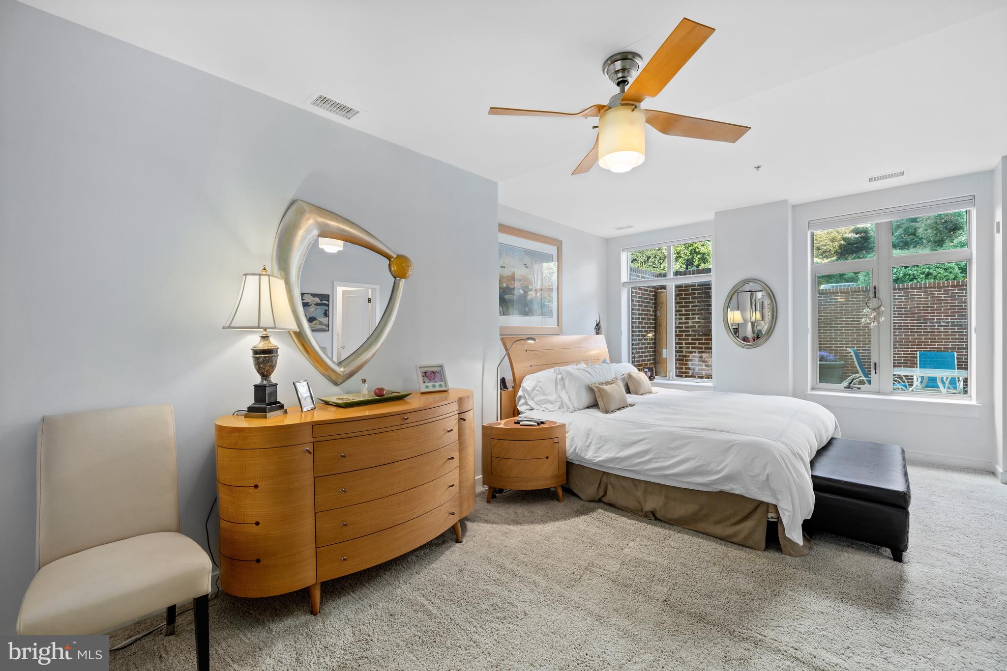 4025 Connecticut Ave NW #103