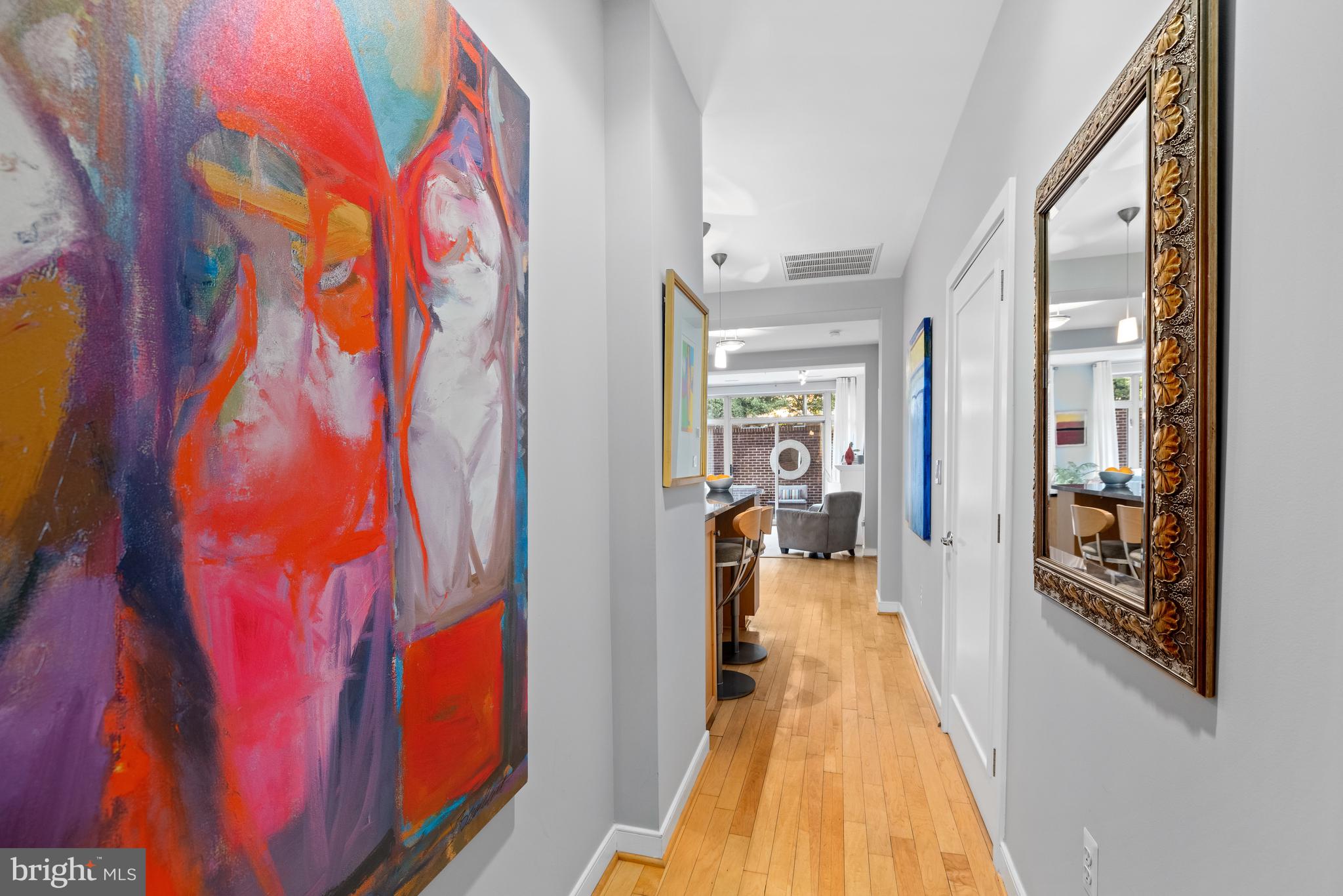 4025 Connecticut Ave NW #103